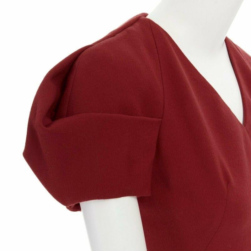 ALEXANDER MCQUEEN 100% wool crepe V-neck pleated sleeves cocktail dress IT38 XS
Reference: CC/VAHI00182
Brand: Alexander McQueen
Material: Wool
Color: Red
Pattern: Solid
Closure: Zip
Extra Details: 100% wool crepe. Red. V-neck. Pleated voluminous