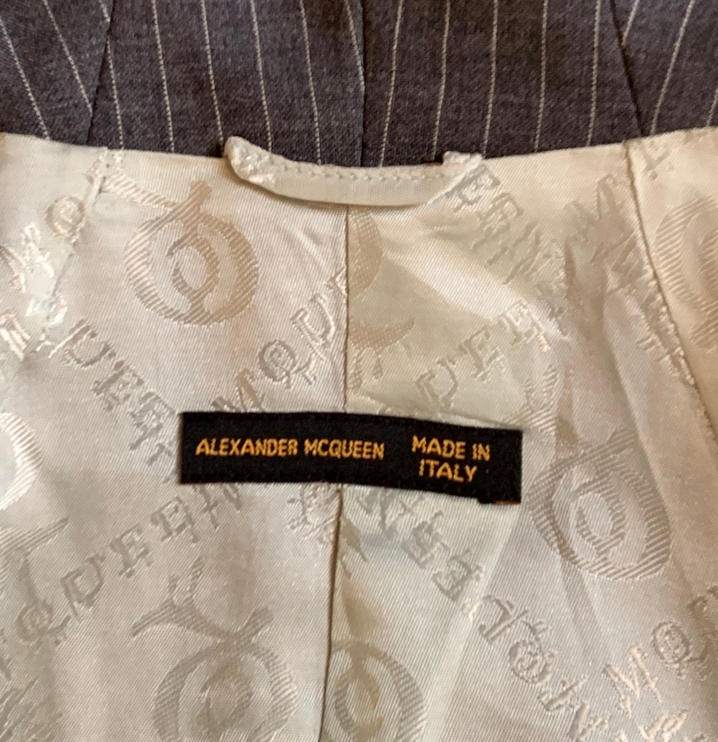 Alexander McQueen 1990s Grey Pinstripe Zipper Front Tailored Blazer Jacket For Sale 1