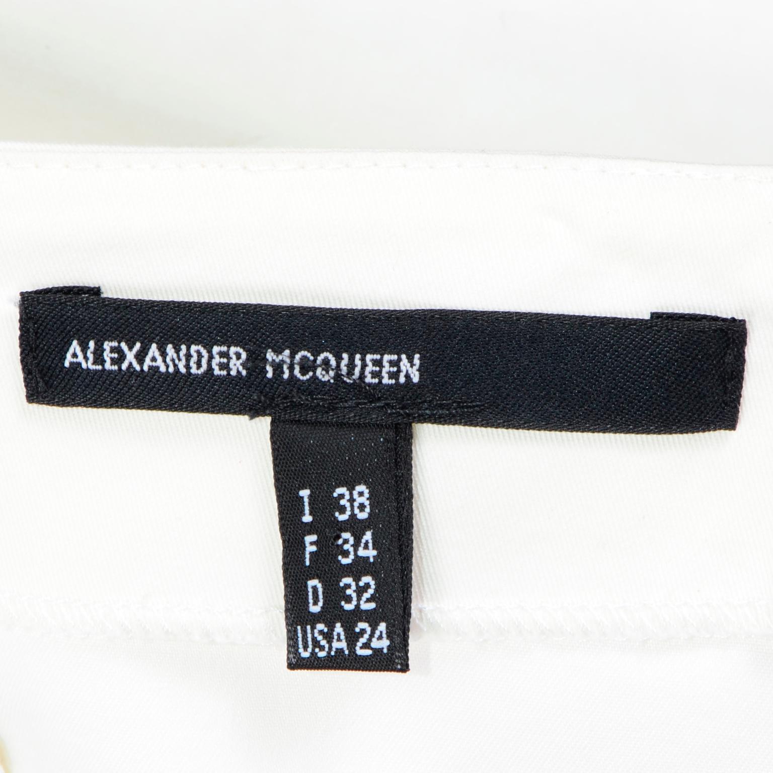 Alexander McQueen 1996 The Hunger White Cotton & Silk Asymmetrical Ruffled Dress For Sale 6