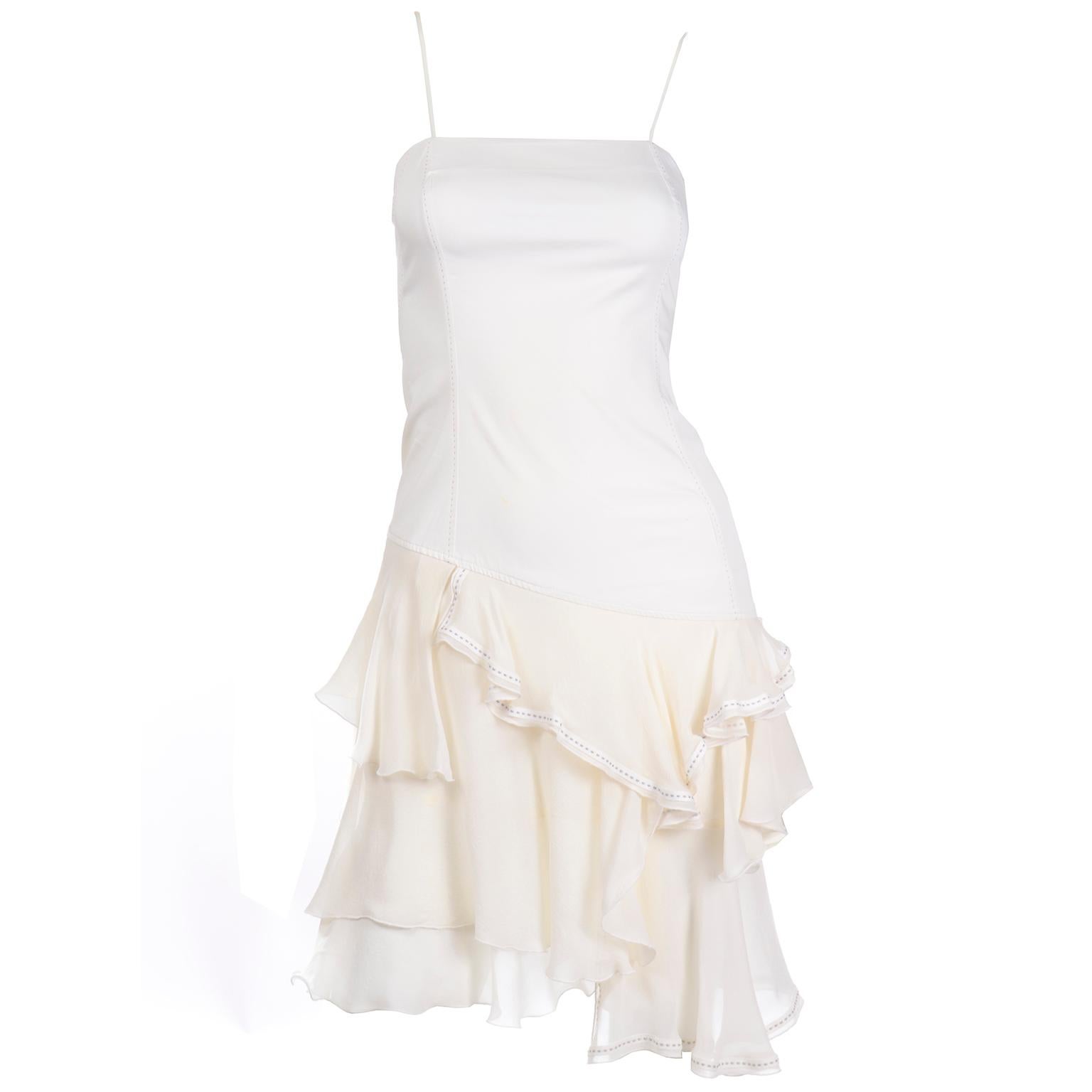 Alexander McQueen 1996 The Hunger White Cotton & Silk Asymmetrical Ruffled Dress For Sale 7