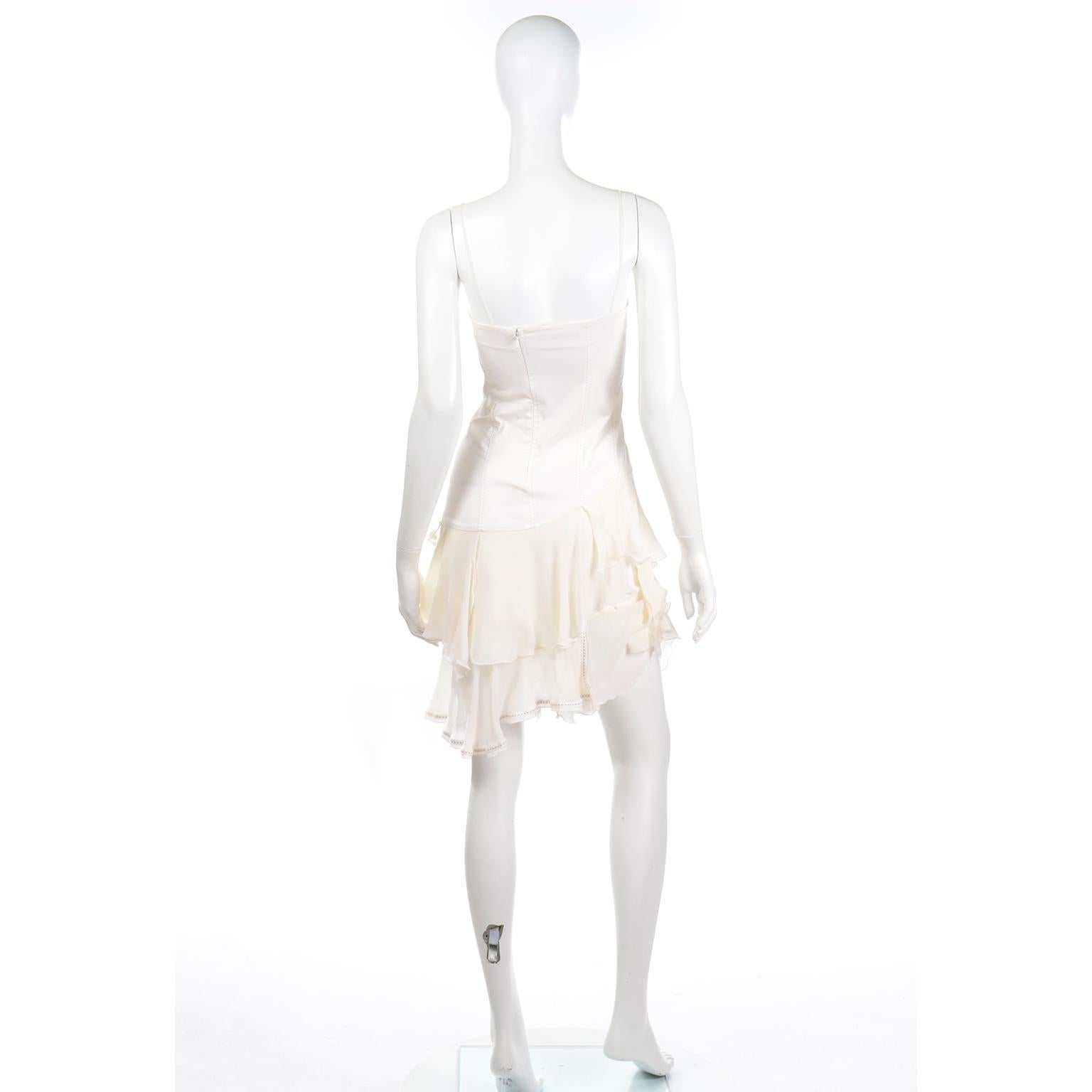 Alexander McQueen 1996 The Hunger White Cotton and Silk Asymmetrical ...