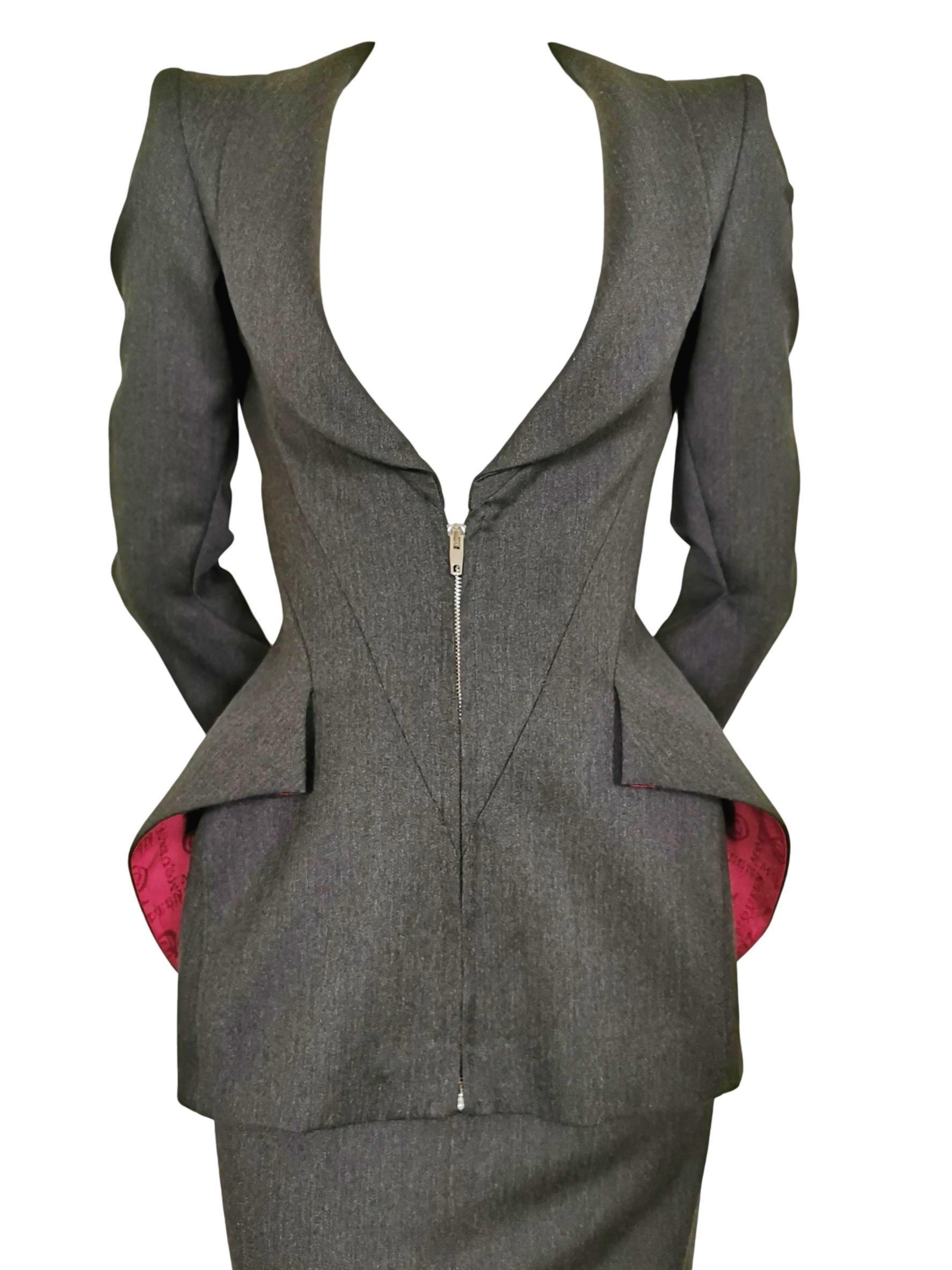 Alexander McQueen 1998 Joan Collection Fitted Skirt Suit 5