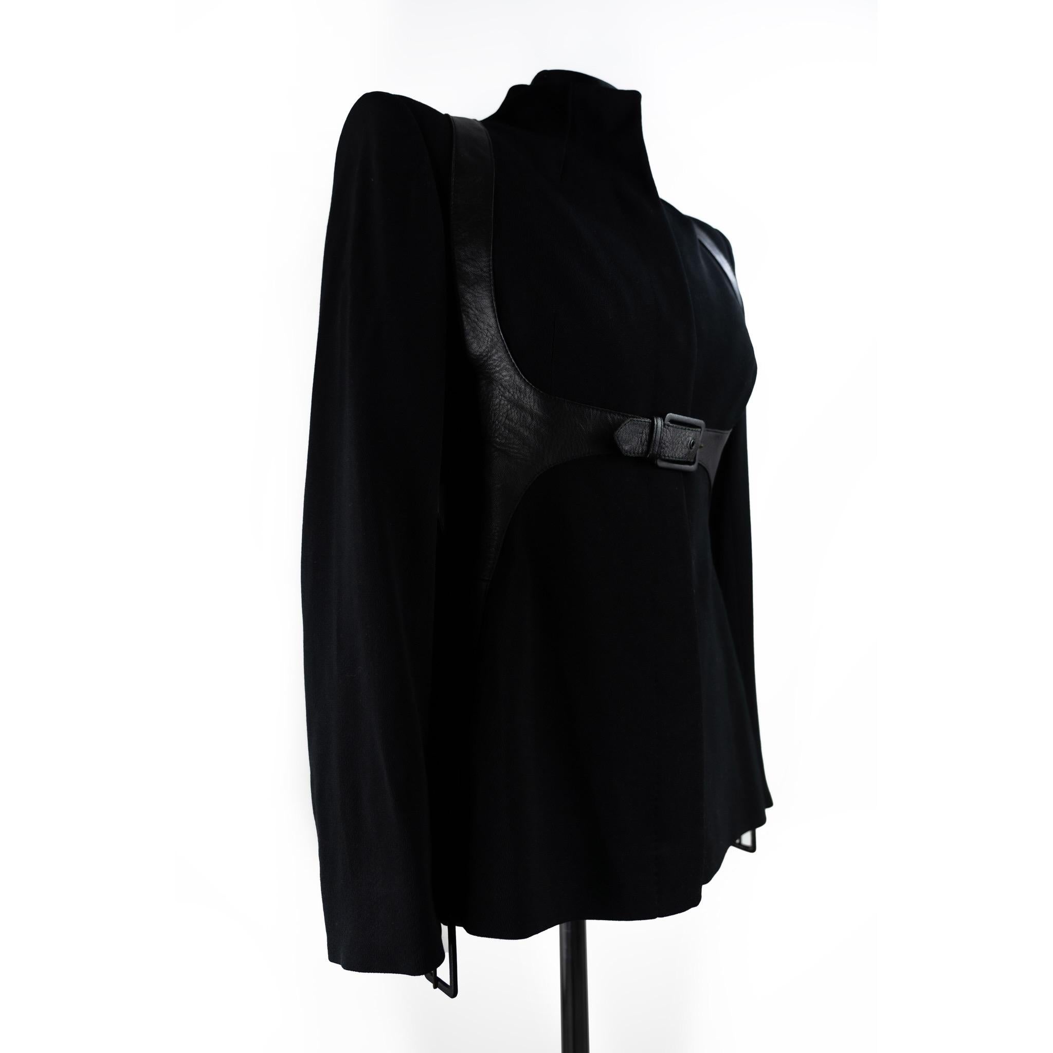 Alexander McQueen 2002 Supercalifragilistic Wool Black Leather Harness Jacket. In Good Condition In Carnate, IT