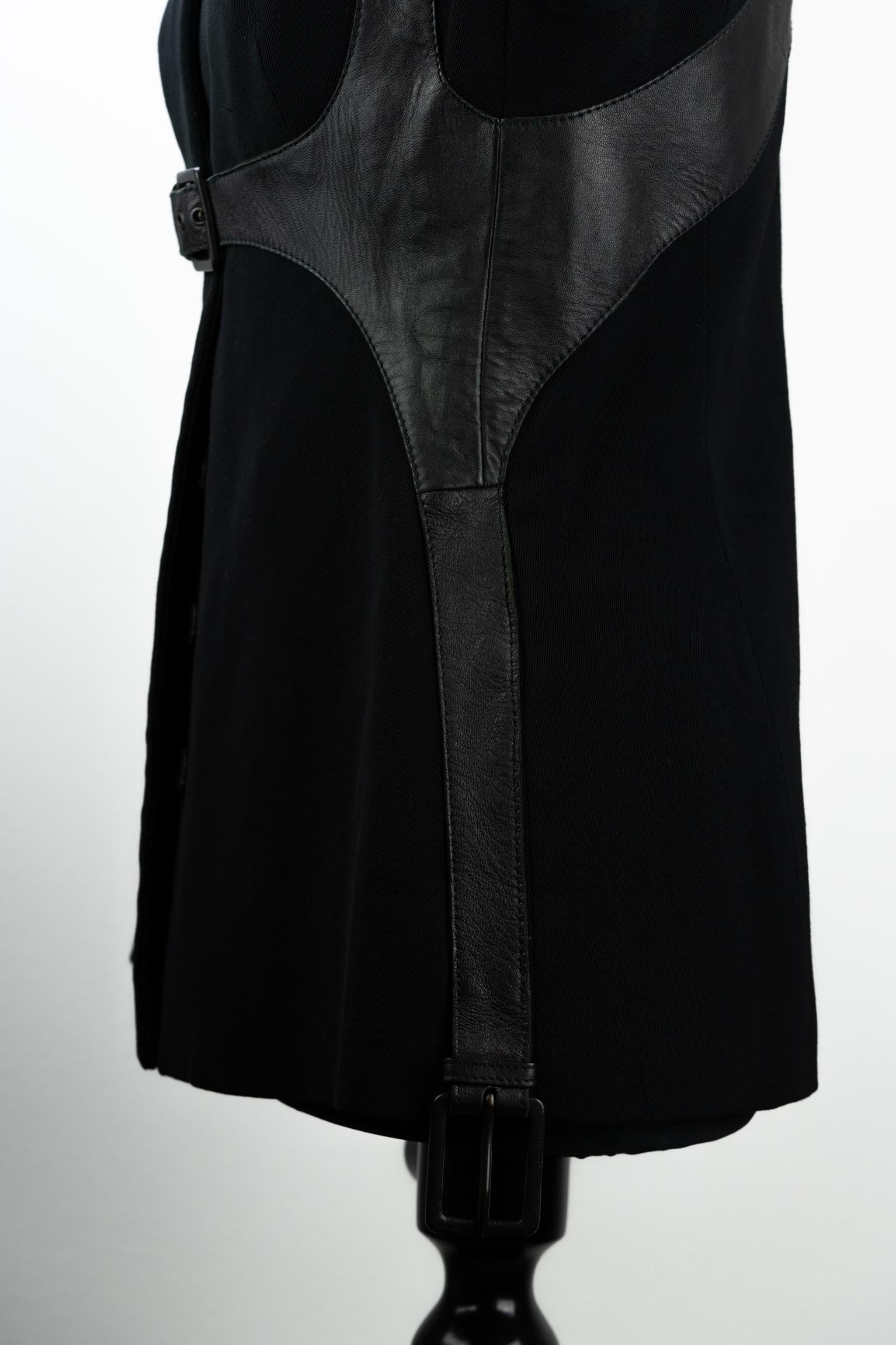 Alexander McQueen 2002 Supercalifragilistic Wool Black Leather Harness Jacket. 2