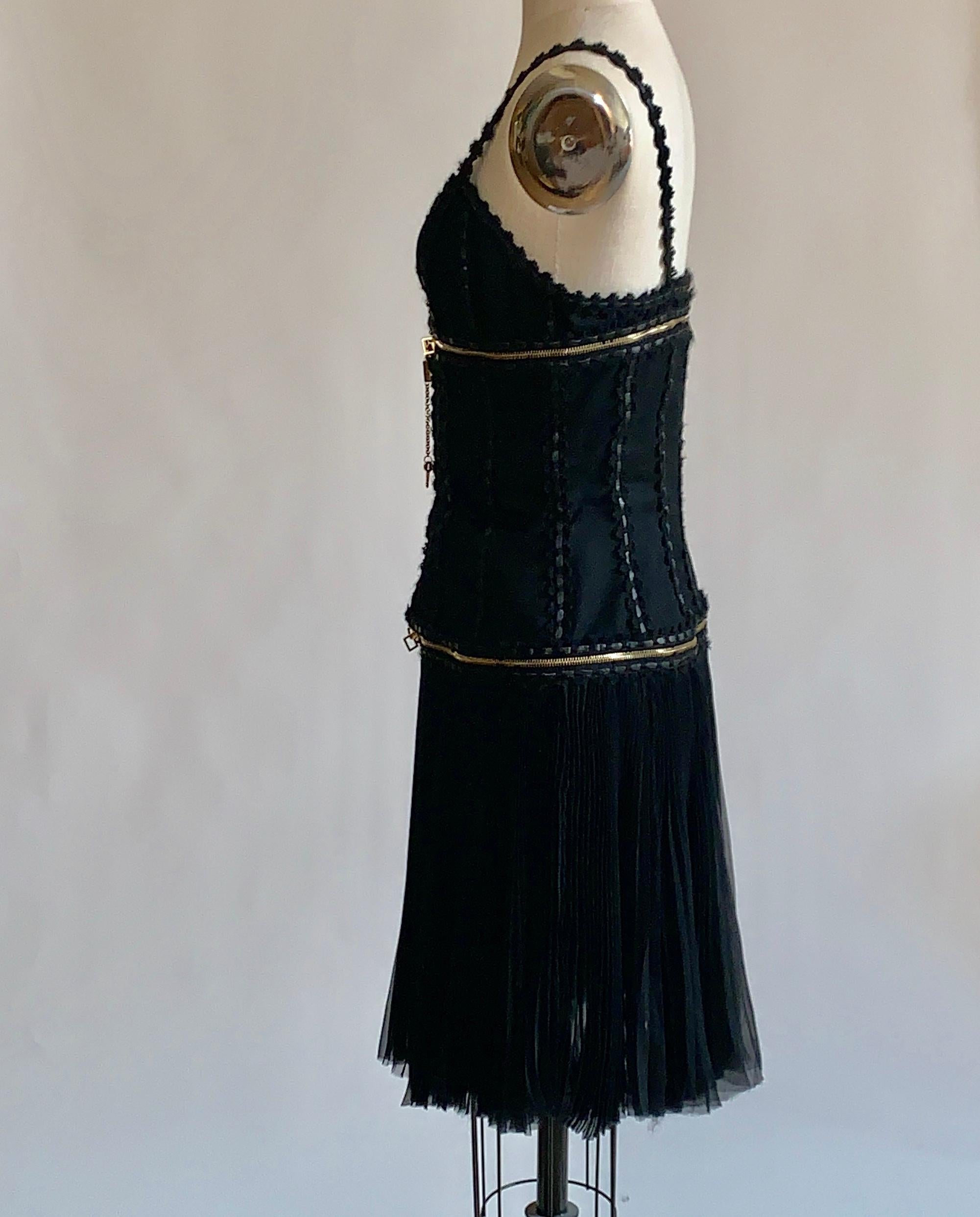 Alexander McQueen 2003 Convertible Lock and Key Dress in Black Wool Silk In Good Condition In San Francisco, CA