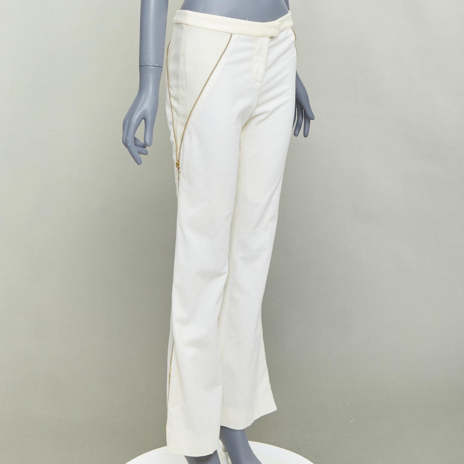 ALEXANDER MCQUEEN 2003 Pantalones acampanados con cremallera lateral en mezcla de algodón crema vintage IT40 S en venta 3