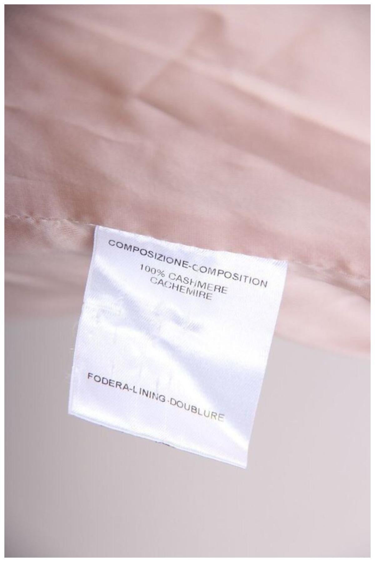 Women's Alexander McQueen 2004 cashmere Coat Jacket 42 it For Sale