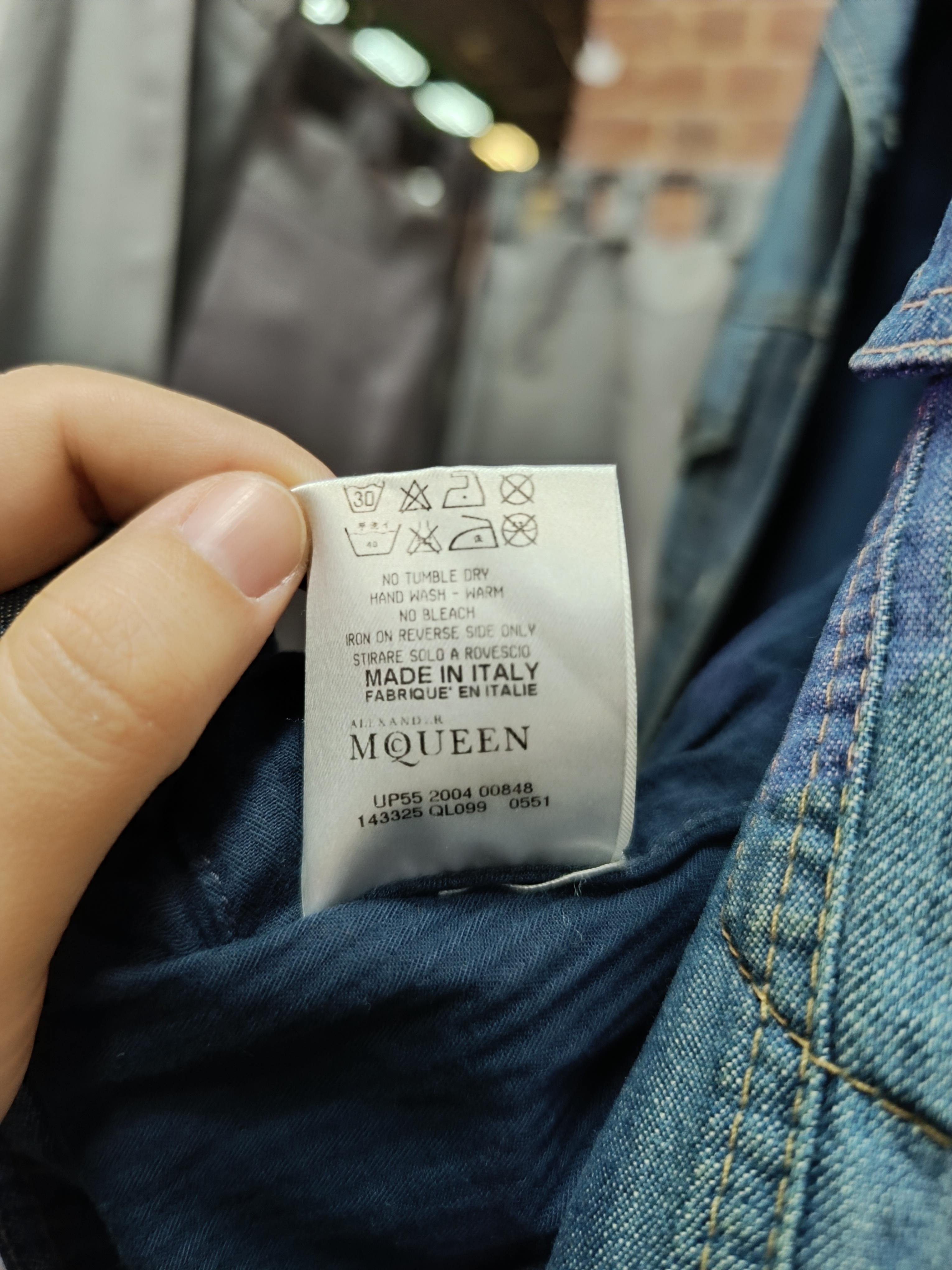 Alexander McQueen 2004 denim jacket For Sale 9
