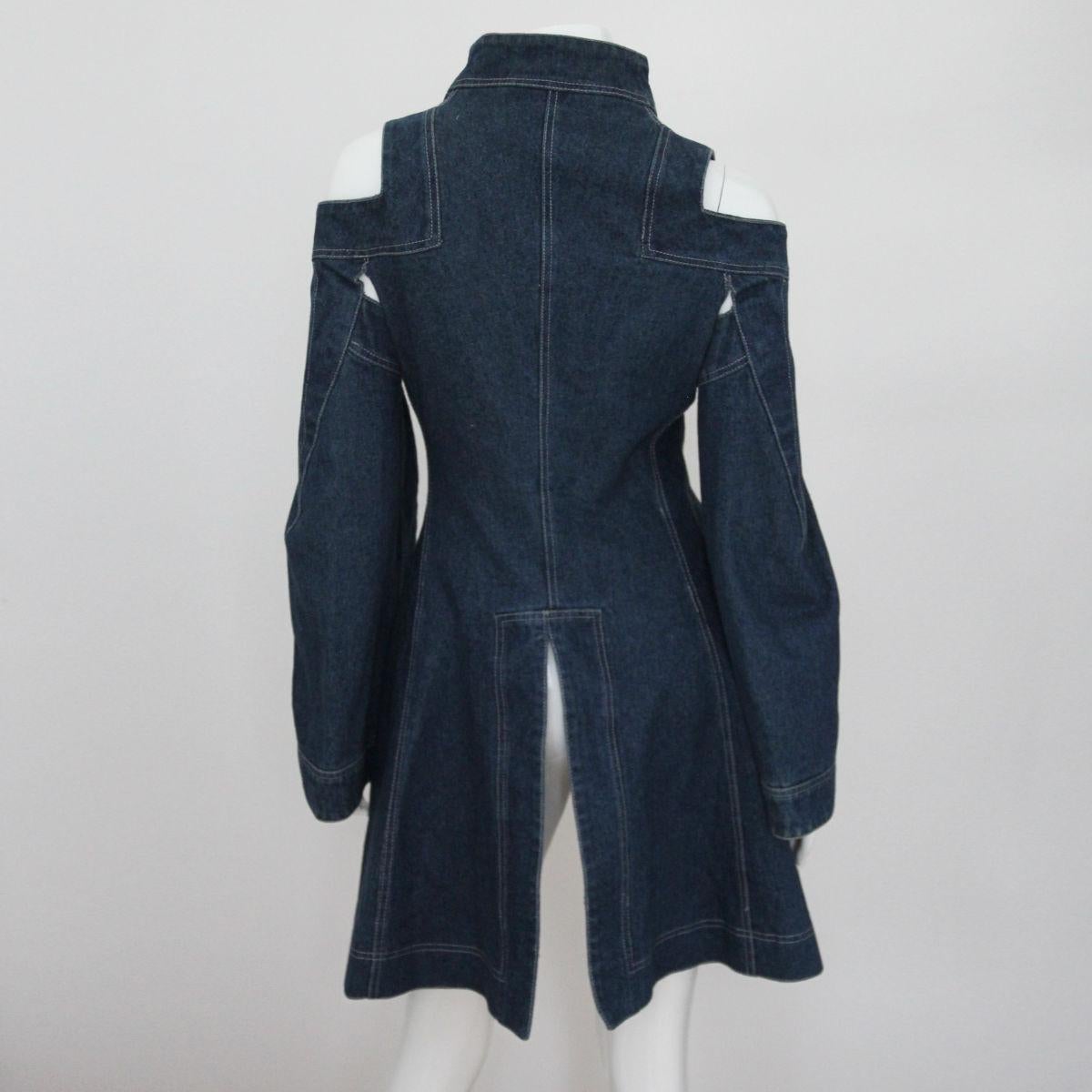 blue tailcoat