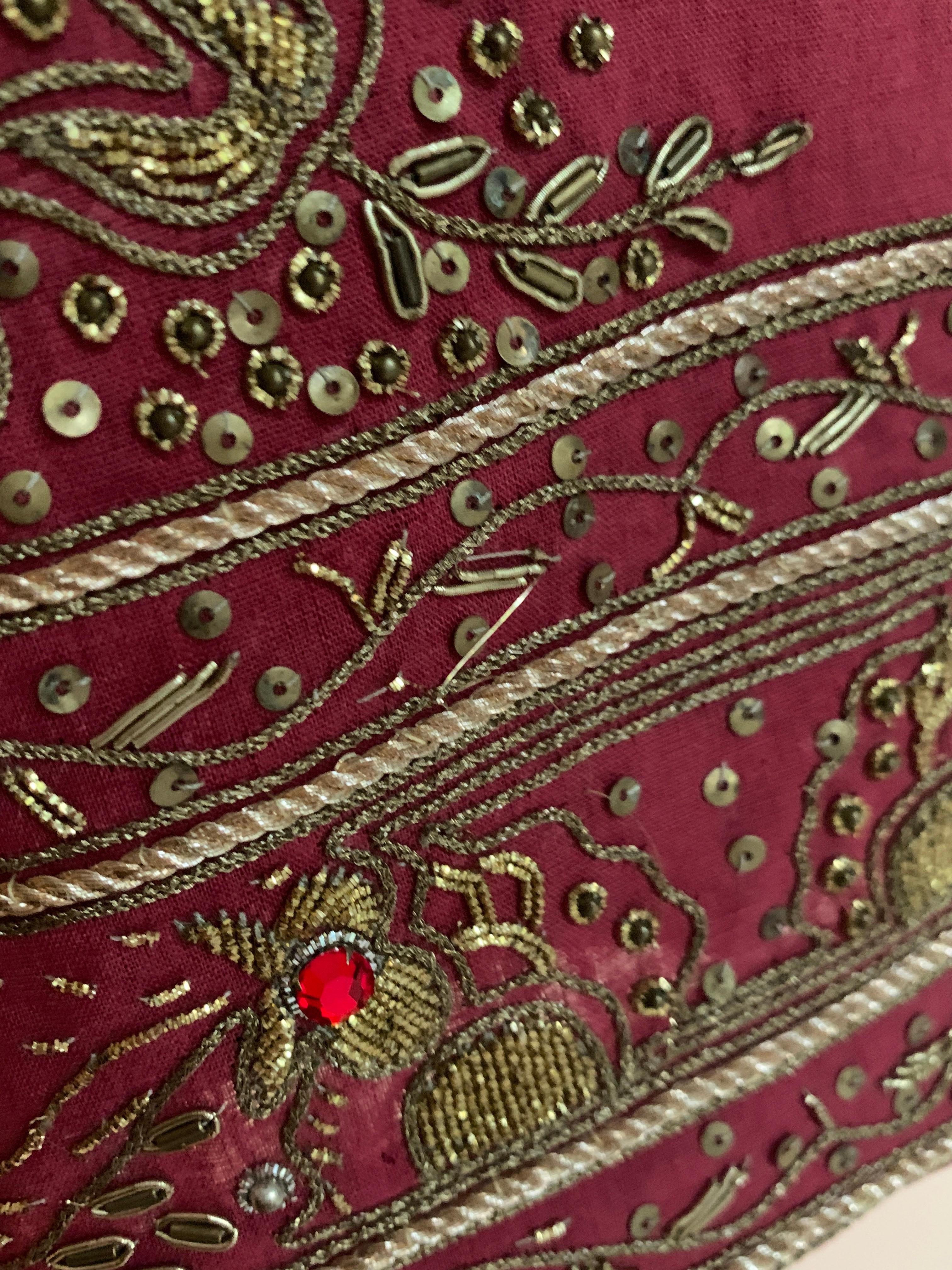 Alexander Mcqueen 2004 Gold Embellished Burgundy Red Pencil Skirt In Good Condition For Sale In San Francisco, CA