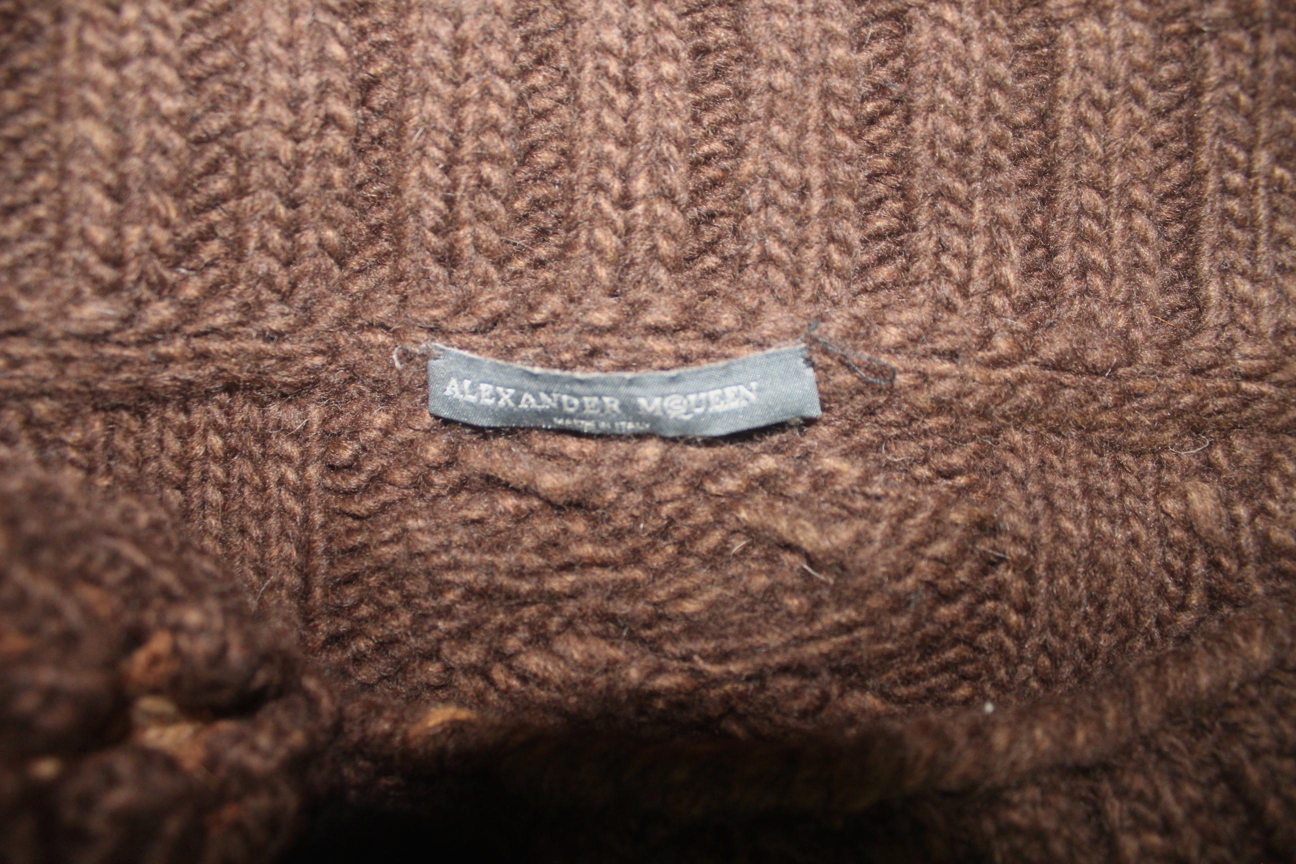 Alexander McQueen 2005 Alpaca/Wool Sweater For Sale 12