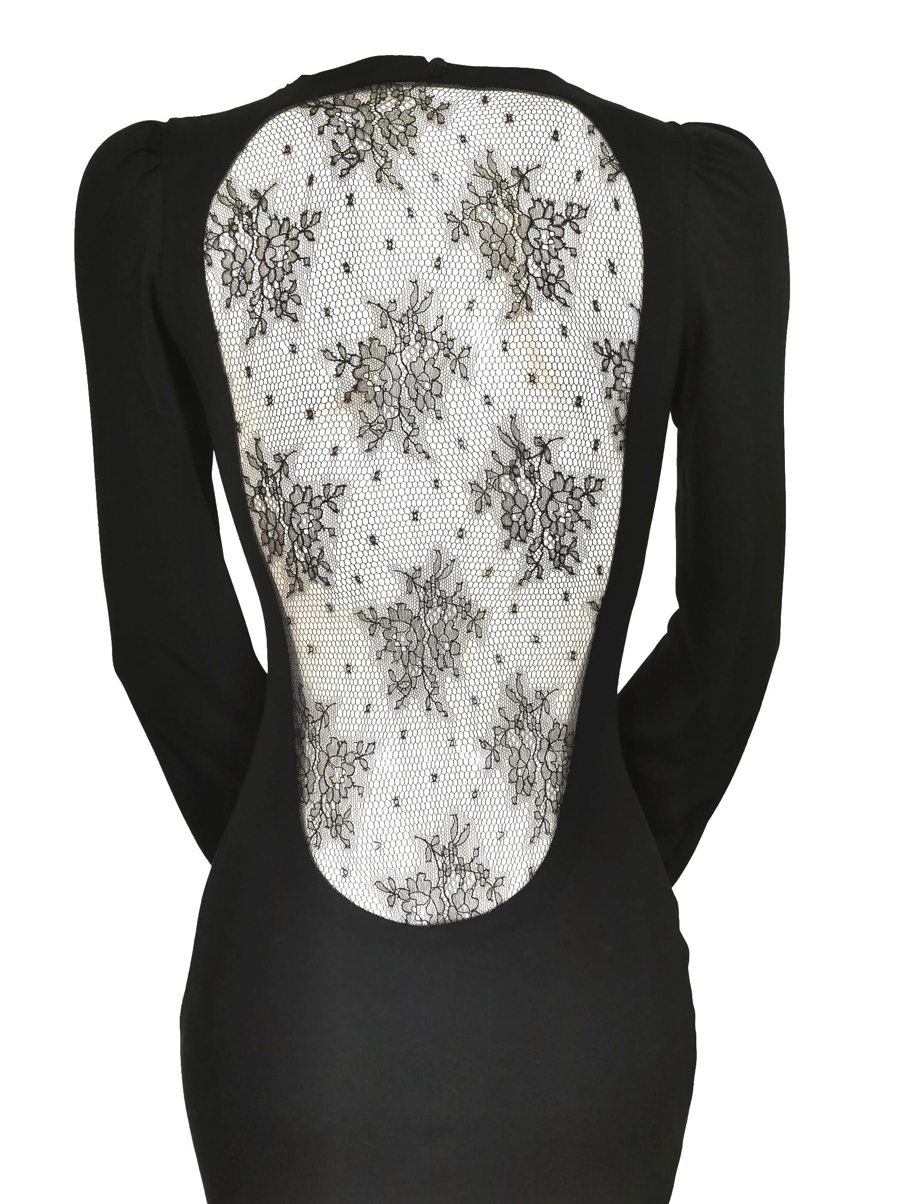 Alexander McQueen 2005 Lace Back Fitted Dress In Excellent Condition In Bath, GB