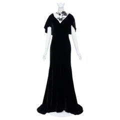 ALEXANDER MCQUEEN 2006 Runway Widows of Culloden black velvet gown IT40 S