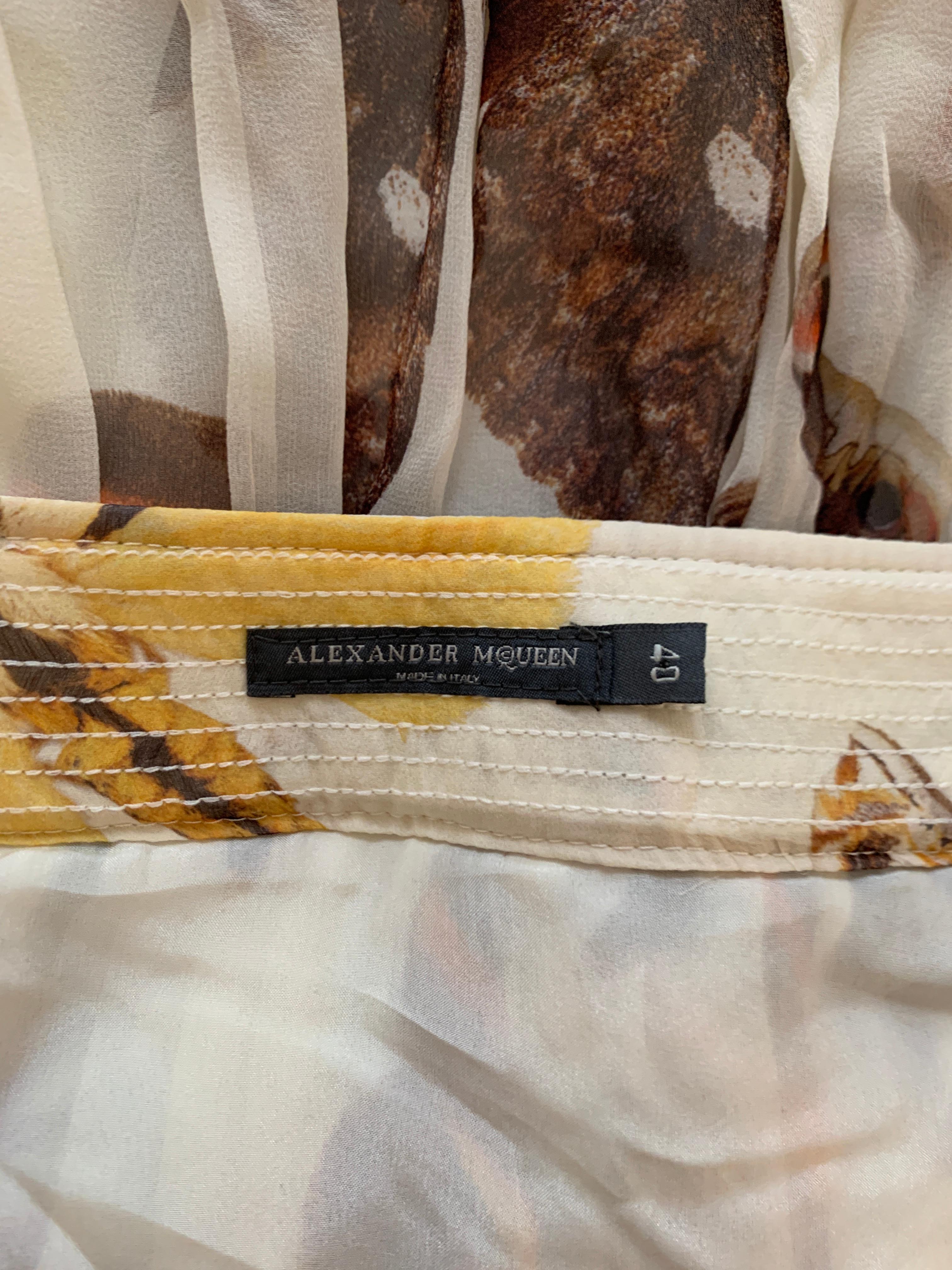 Alexander McQueen 2006 Silk Cream Butterfly Moth Print Bubble Skirt Side Pockets In Excellent Condition In San Francisco, CA