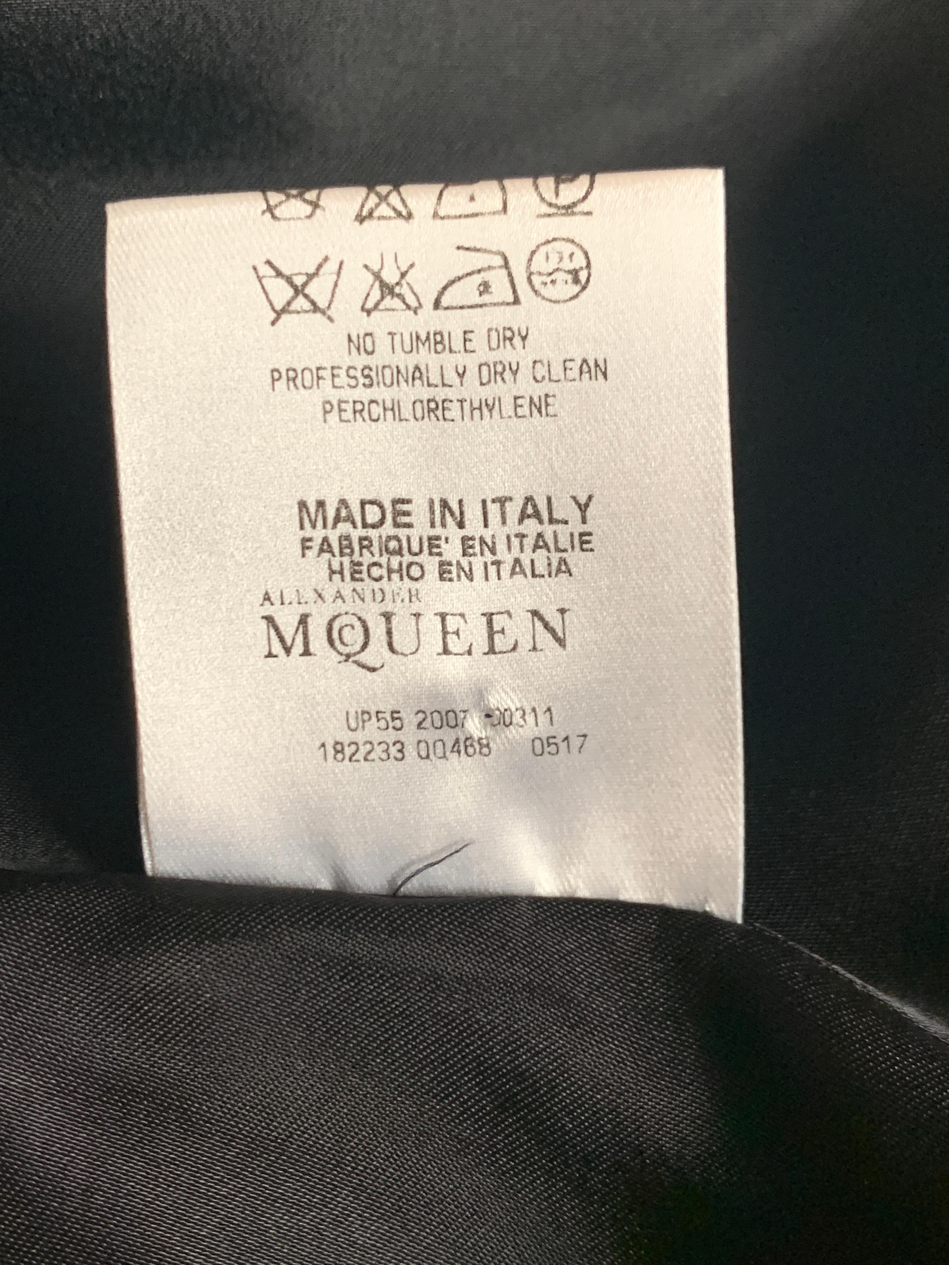 Alexander McQueen 2000s Dark Charcoal and Black Exaggerated Collar Blazer Jacket For Sale 4