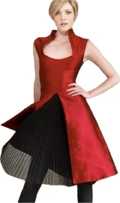 Alexander McQueen 2007 Red Silk Evening Dress w/ Black Pleated Tulle Underskirt
