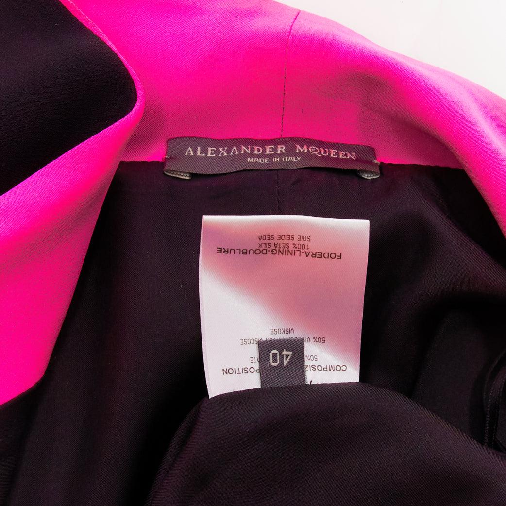 ALEXANDER MCQUEEN 2008 Vintage black pink lined collar curved pocket dress IT40 4