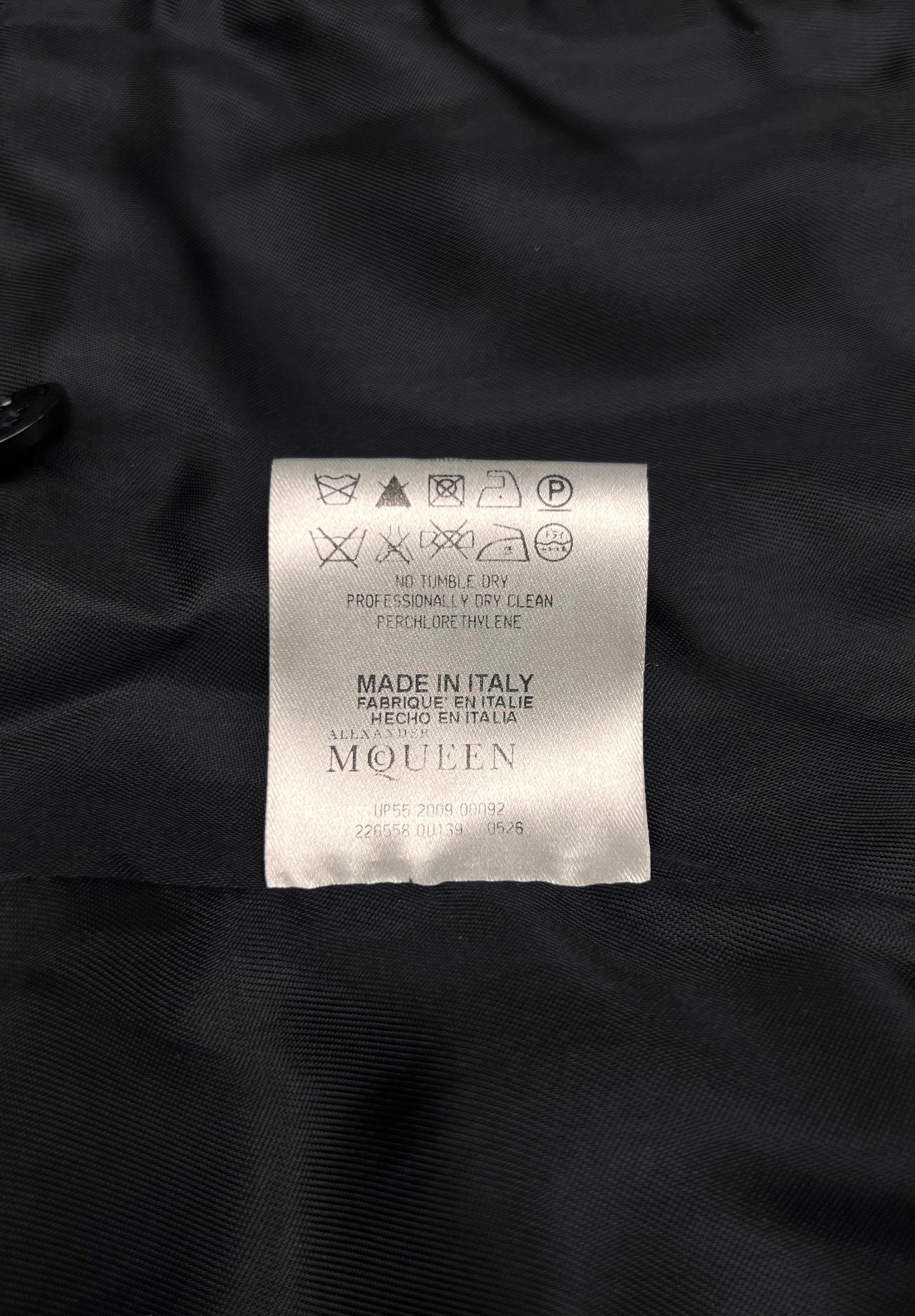 Alexander McQueen 2009 Pre-Fall fitted tail blazer jacket For Sale 3