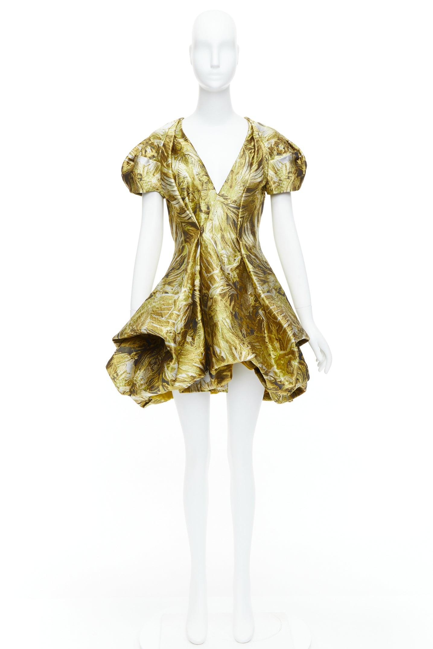 ALEXANDER MCQUEEN 2010 Angels Demons Runway gold medieval jacquard dress IT40 S For Sale 11