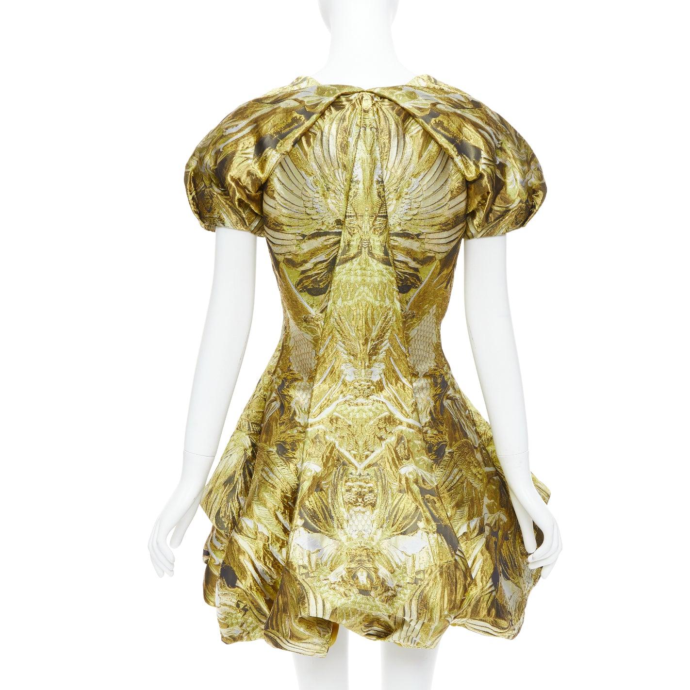 ALEXANDER MCQUEEN 2010 Angels Demons Runway gold medieval jacquard dress IT40 S In New Condition For Sale In Hong Kong, NT