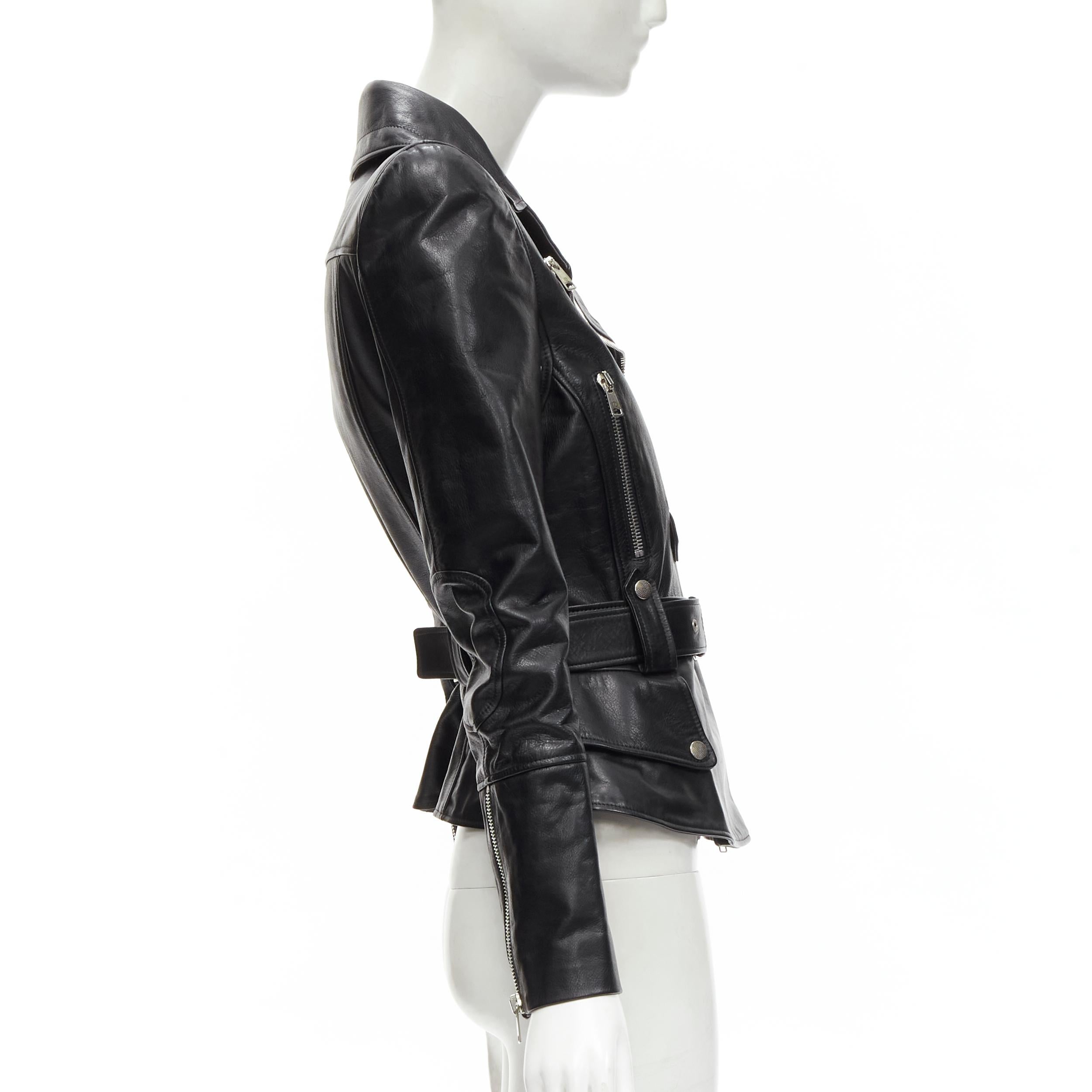 ALEXANDER MCQUEEN 2010 - Veste motard peplum en cuir noir avec ceinture IT38 XS Pour femmes en vente