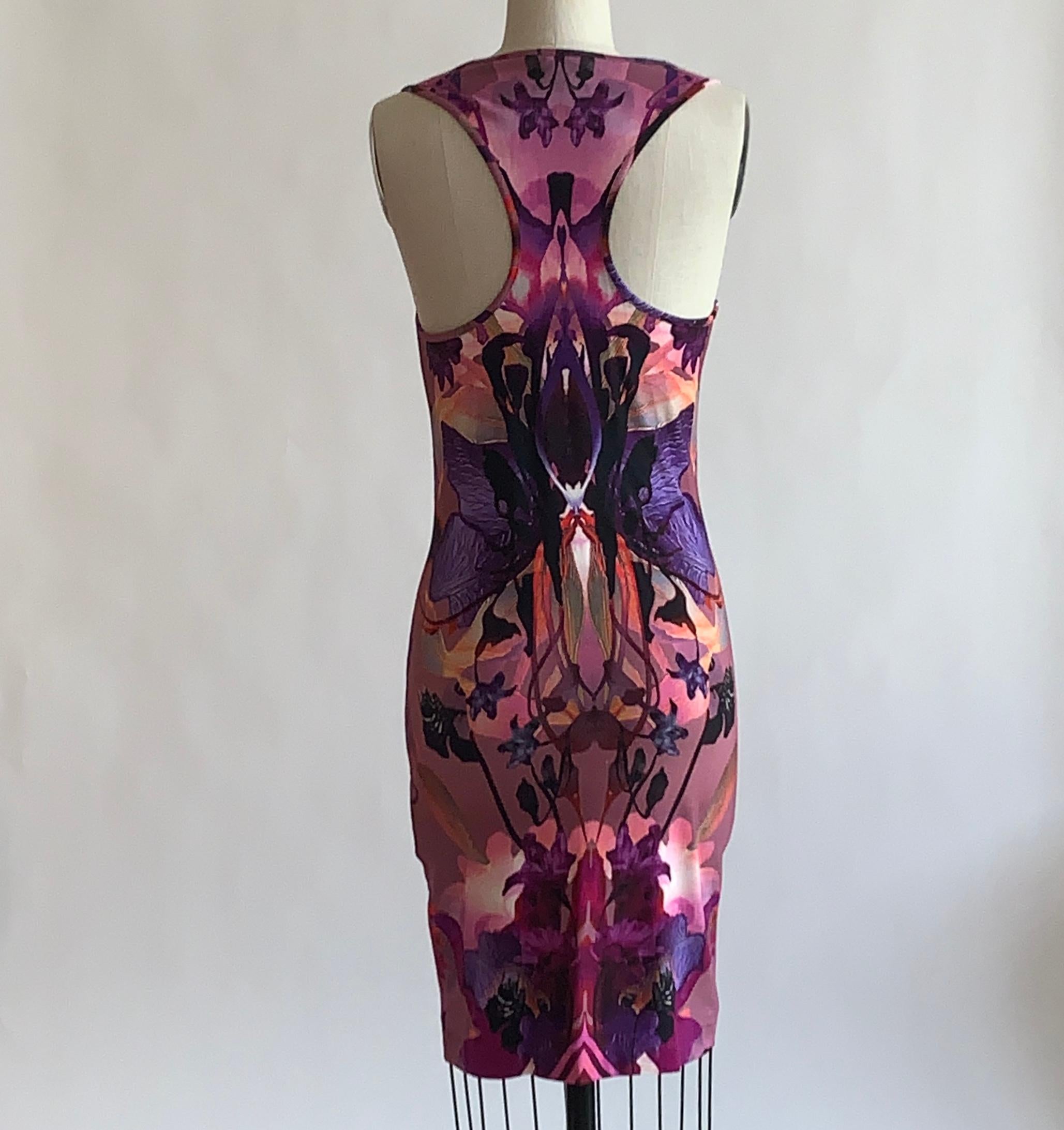 Alexander McQueen 2010 Pink and Purple Orchid Digital Print Dress In Excellent Condition In San Francisco, CA