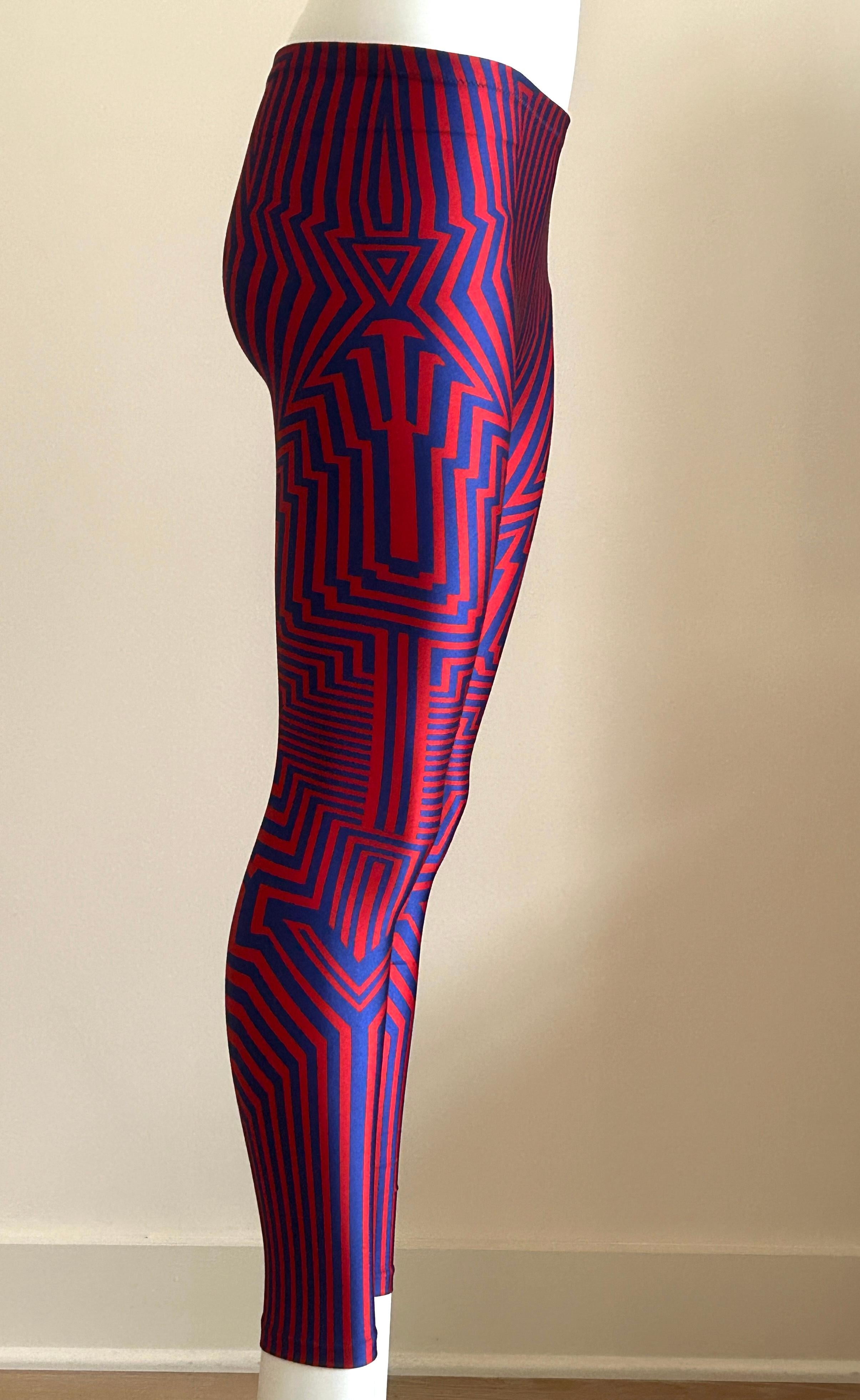 Violet Alexander McQueen - Legging rouge et bleu à imprimé géométrique, 2010 en vente