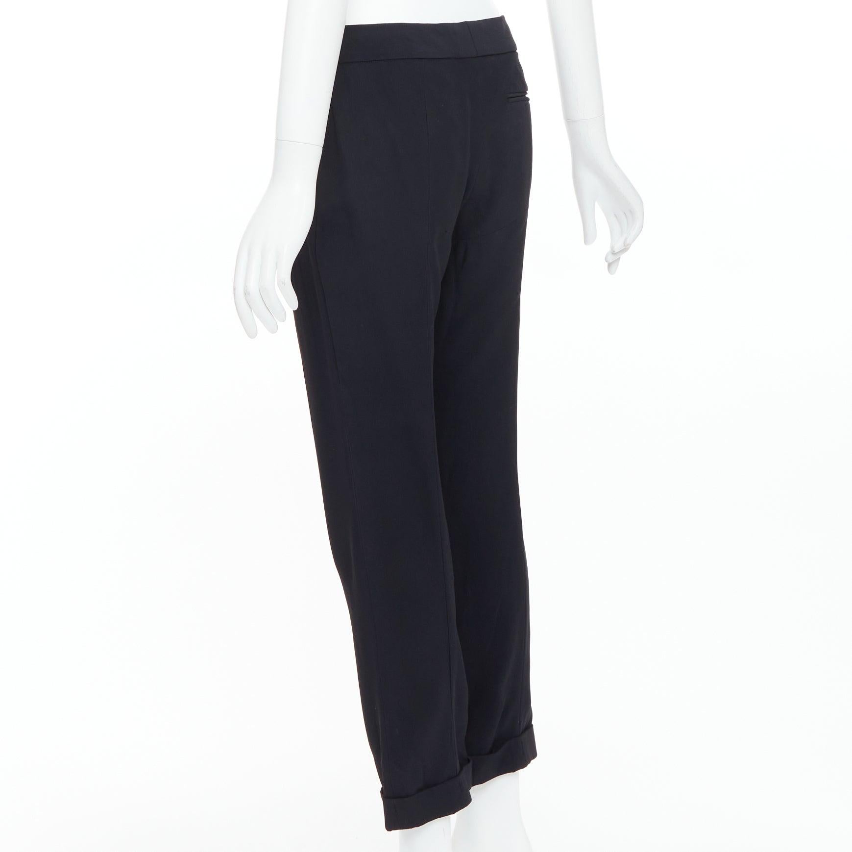 ALEXANDER McQueen 2011 - Pantalon croisé noir taille moyenne et évasé en vente 1