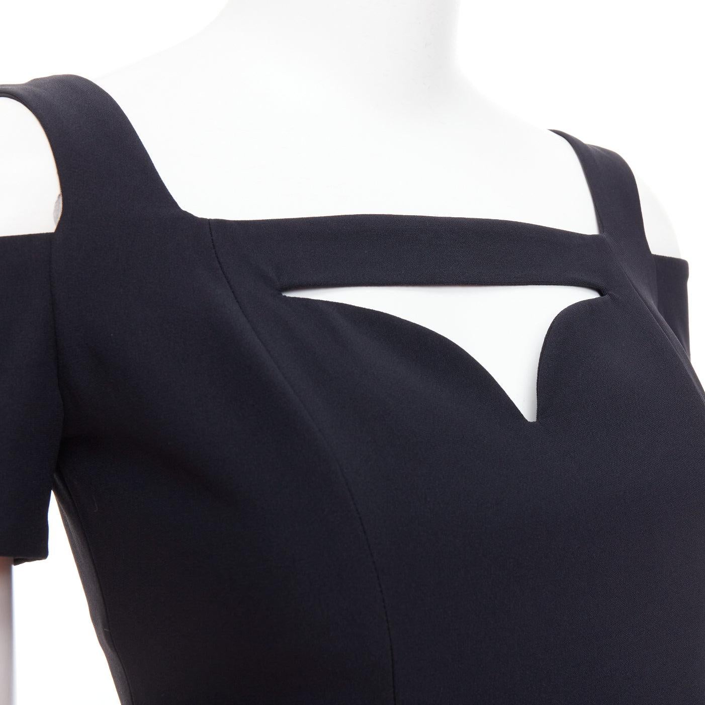ALEXANDER MCQUEEN 2013 black cut out bust cold shoulder top IT38 XS
Reference: GEGG/A00147
Brand: Alexander McQueen
Designer: Sarah Burton
Collection: 2013
Material: Acetate, Blend
Color: Black
Pattern: Solid
Closure: Zip
Lining: Black Fabric
Made