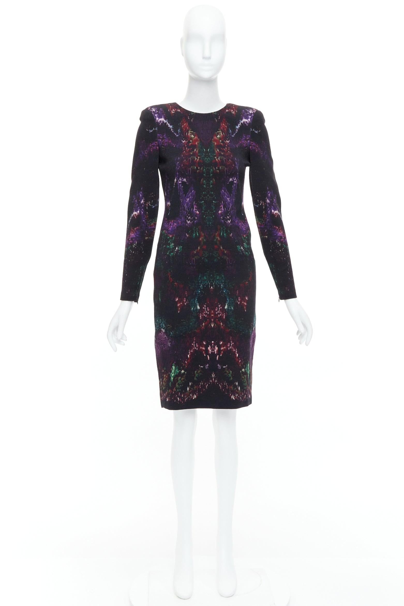 ALEXANDER MCQUEEN 2014 black purple wool blend feather print sheath dress IT38 For Sale 4