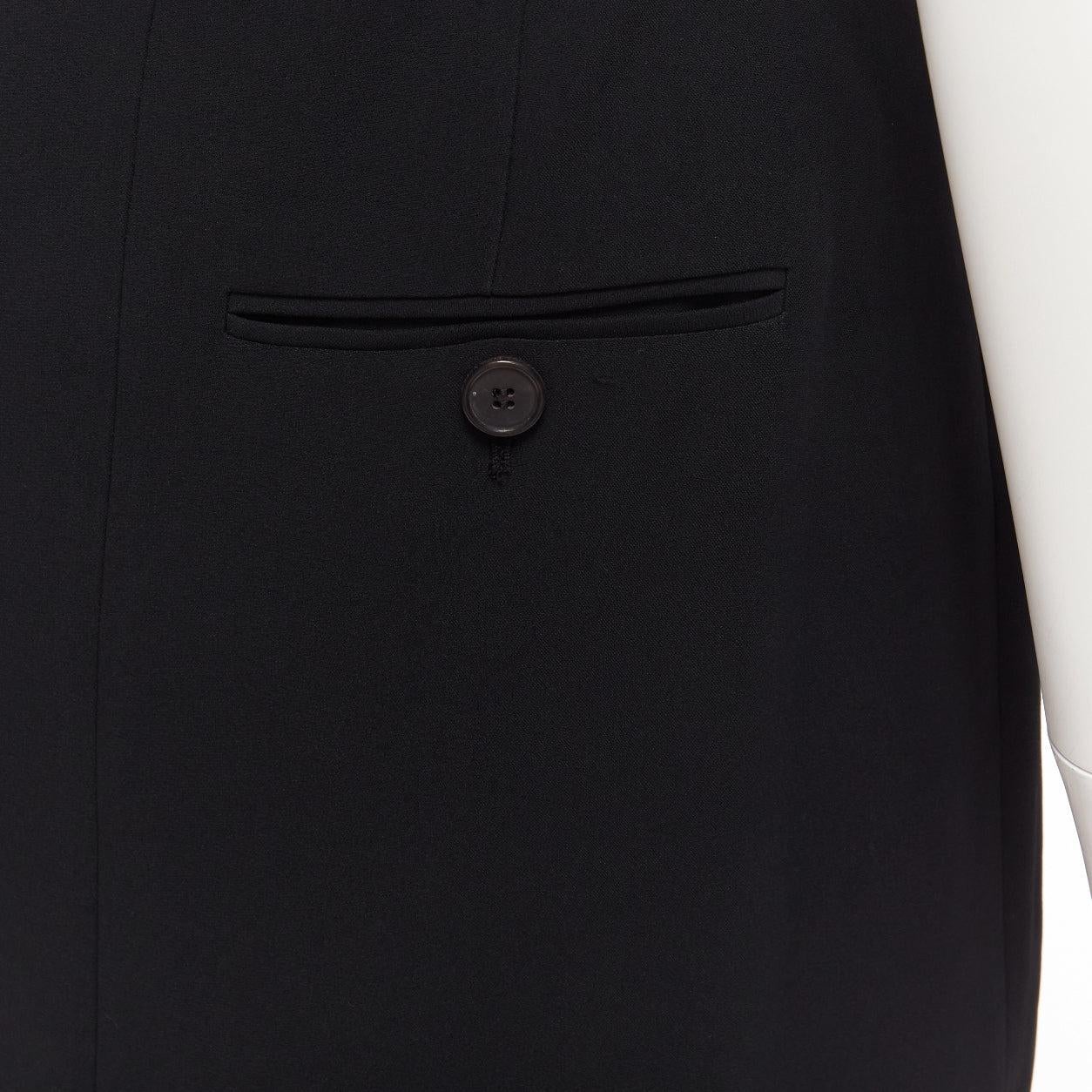 ALEXANDER MCQUEEN 2016 - Robe minimale noire à double rabat sur le devant skort IT38 XS en vente 3