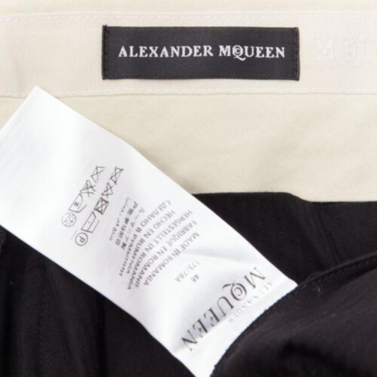 Pantalon ALEXANDER MCQUEEN 2016 avec bordure bleue en laine noire et jaune IT48 M en vente 3
