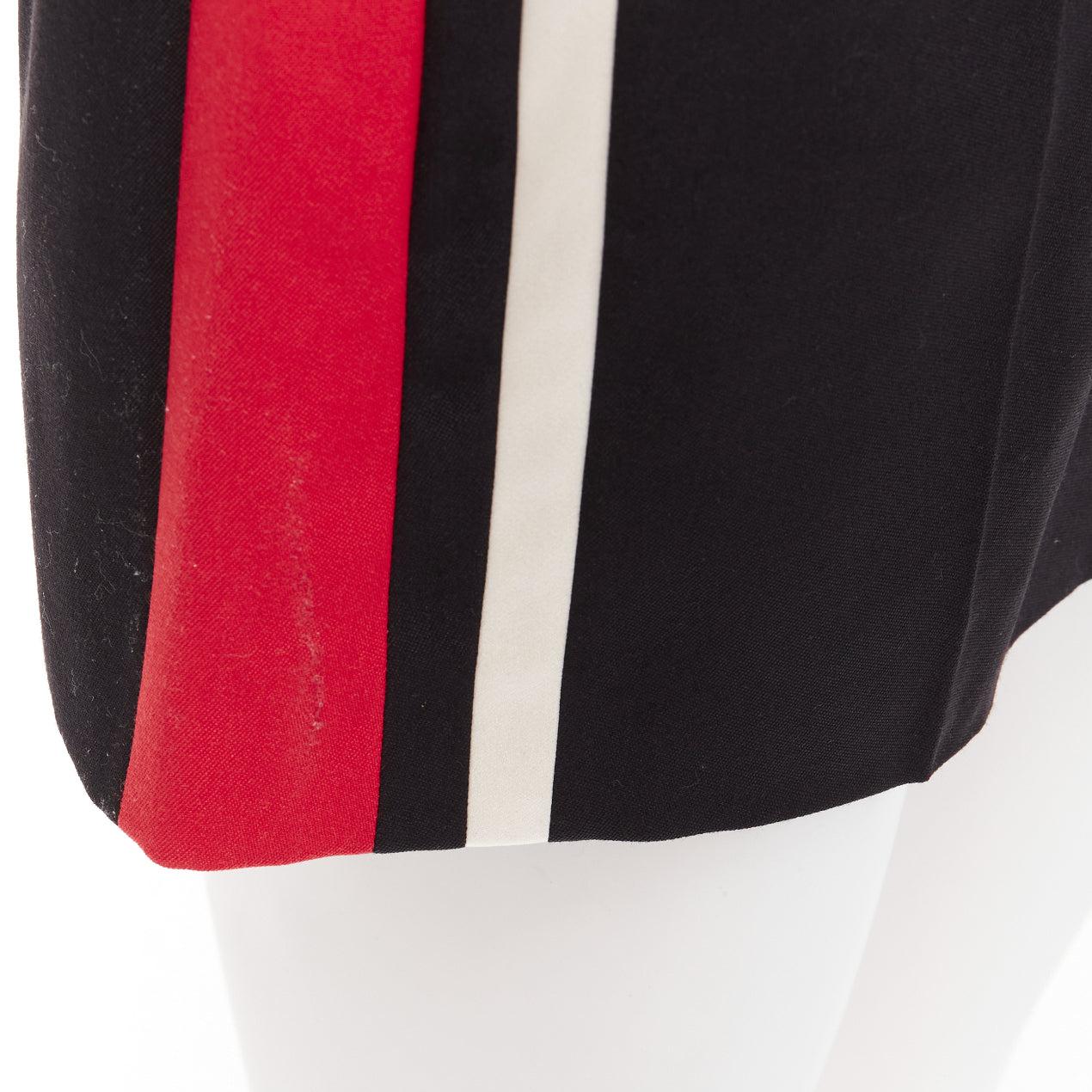 ALEXANDER MCQUEEN 2018 red white stripe black virgin wool wide shorts IT38 XS For Sale 3
