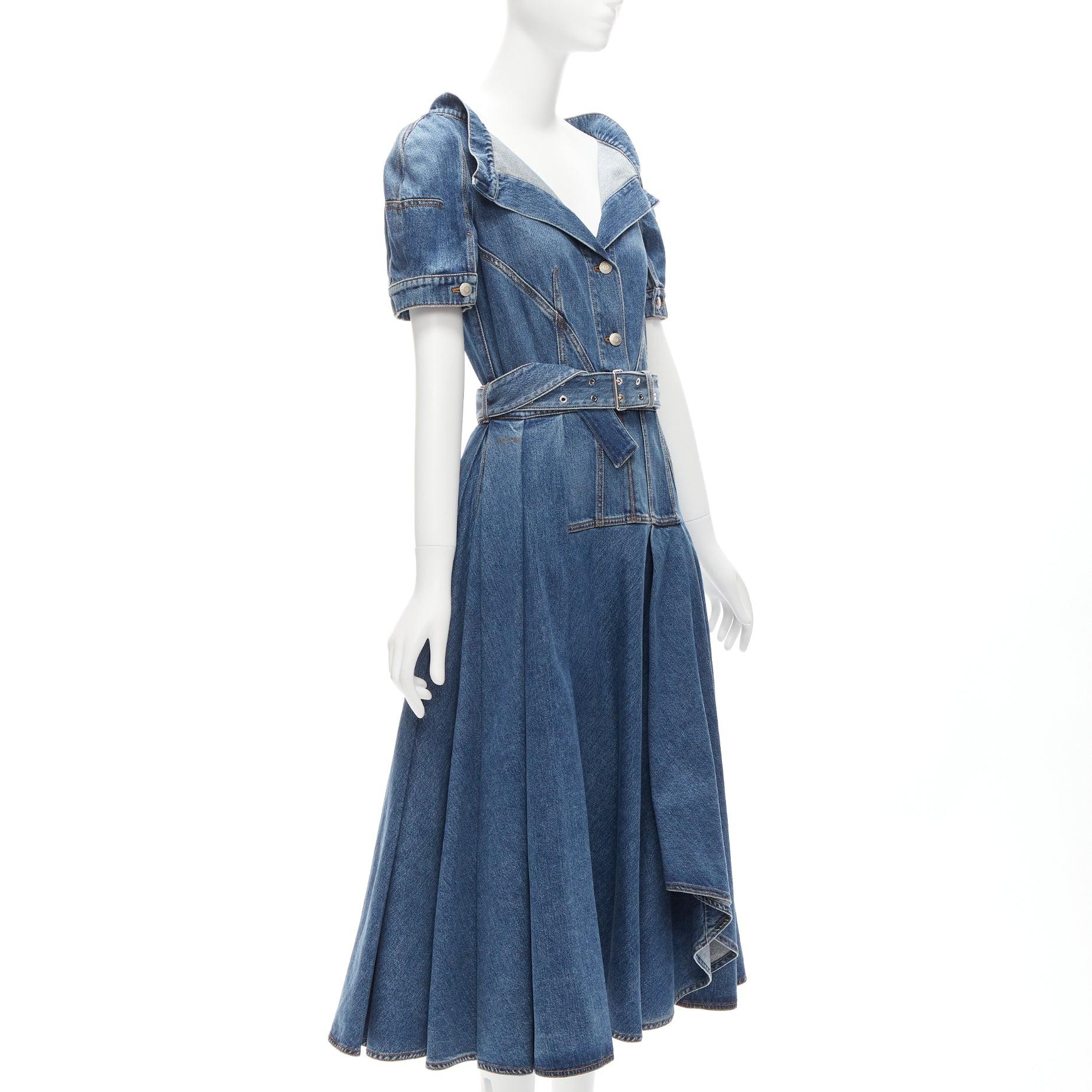 ALEXANDER MCQUEEN 2020 blue denim open collar deconstructed belted dress IT42 M In Good Condition In Hong Kong, NT