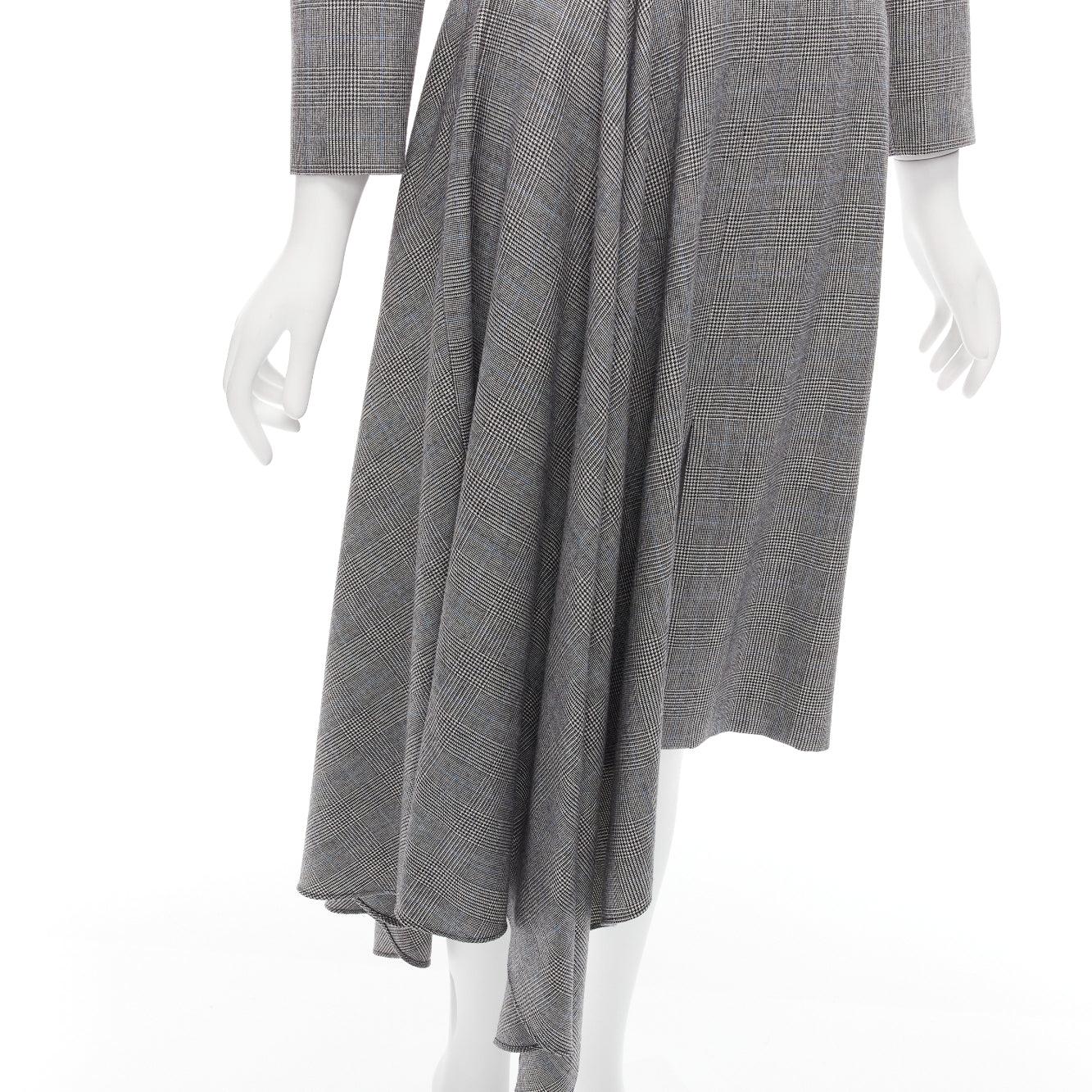 ALEXANDER MCQUEEN 2020 grey houndstooth wool V-neck asymmetric drape dress IT40 For Sale 3
