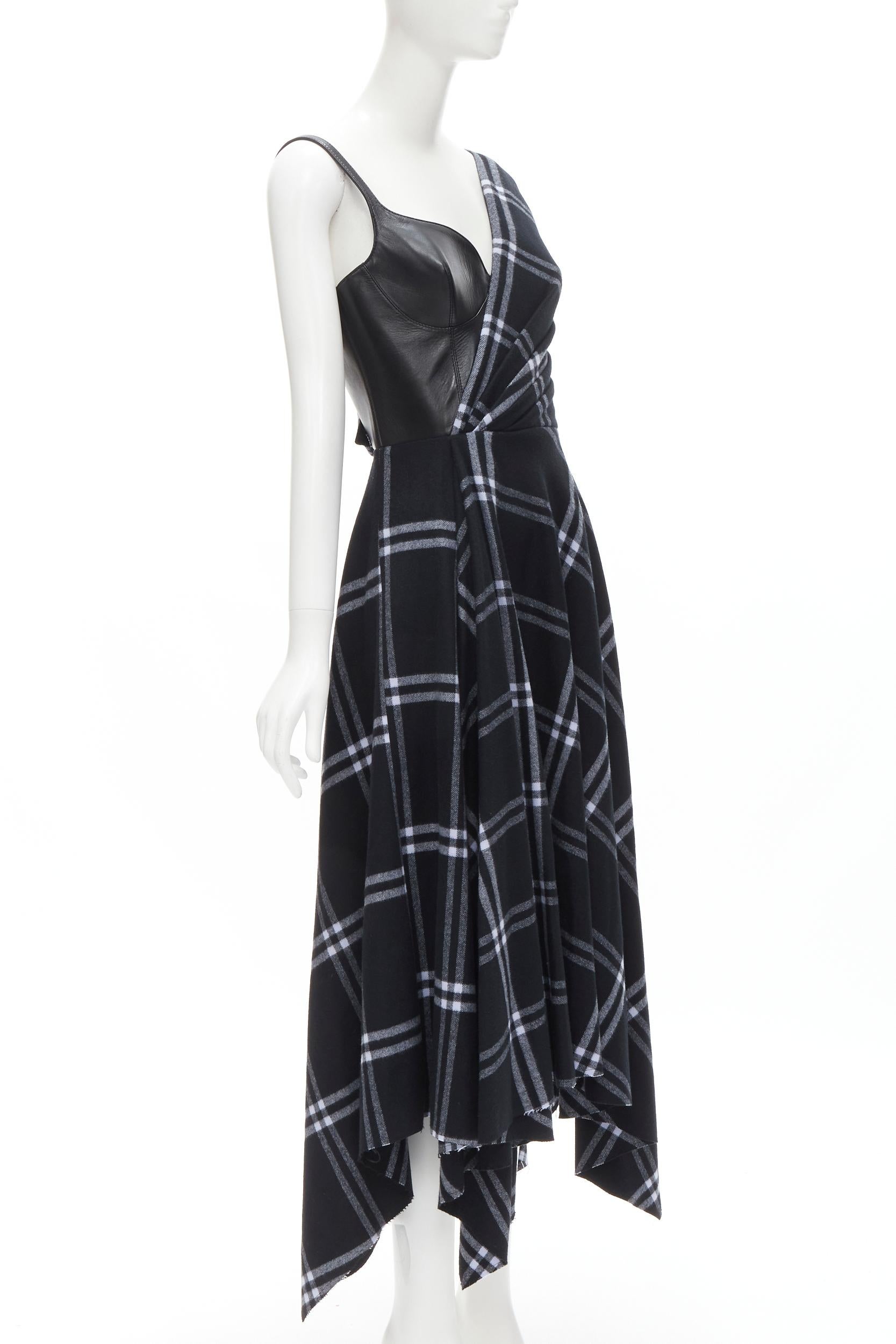 ALEXANDER MCQUEEN 2020 Runway black leather bust navy draped check dress IT42 M In Excellent Condition In Hong Kong, NT