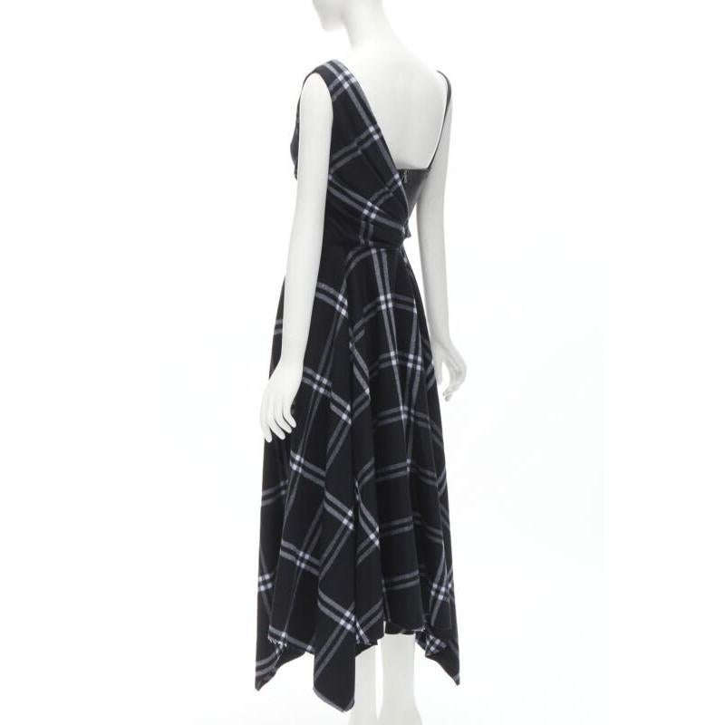 ALEXANDER MCQUEEN 2020 Runway buste en cuir noir robe à carreaux drapés marine IT42 M 1