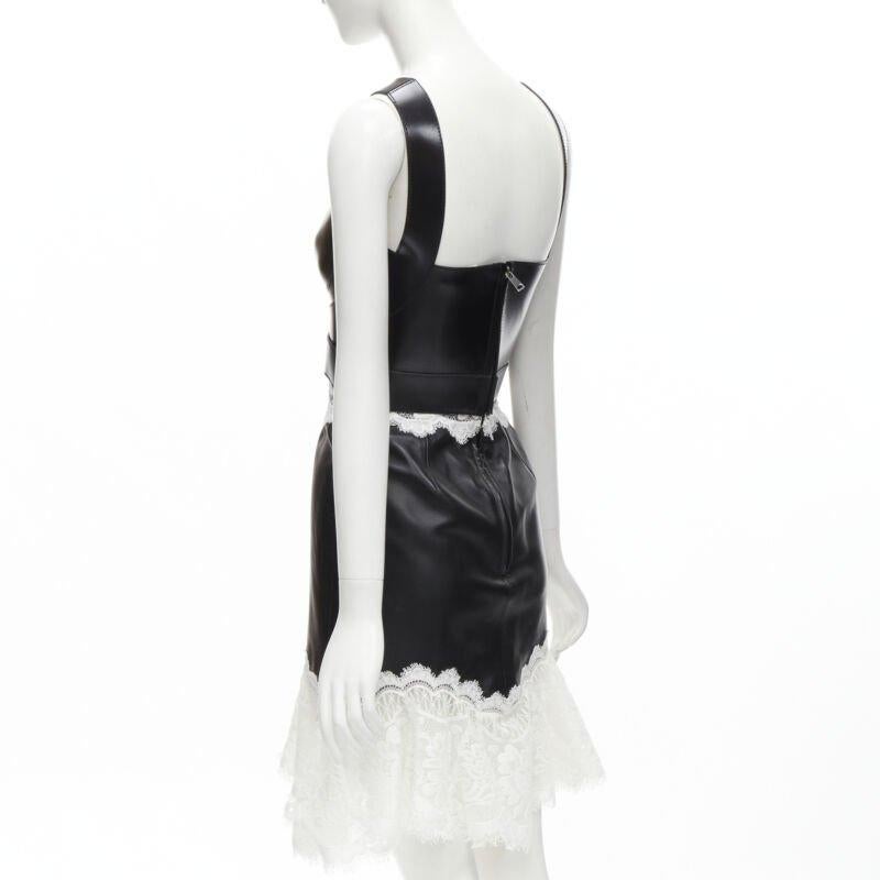 ALEXANDER MCQUEEN 2020 Runway black leather bustier white lace dress IT38 S For Sale 1