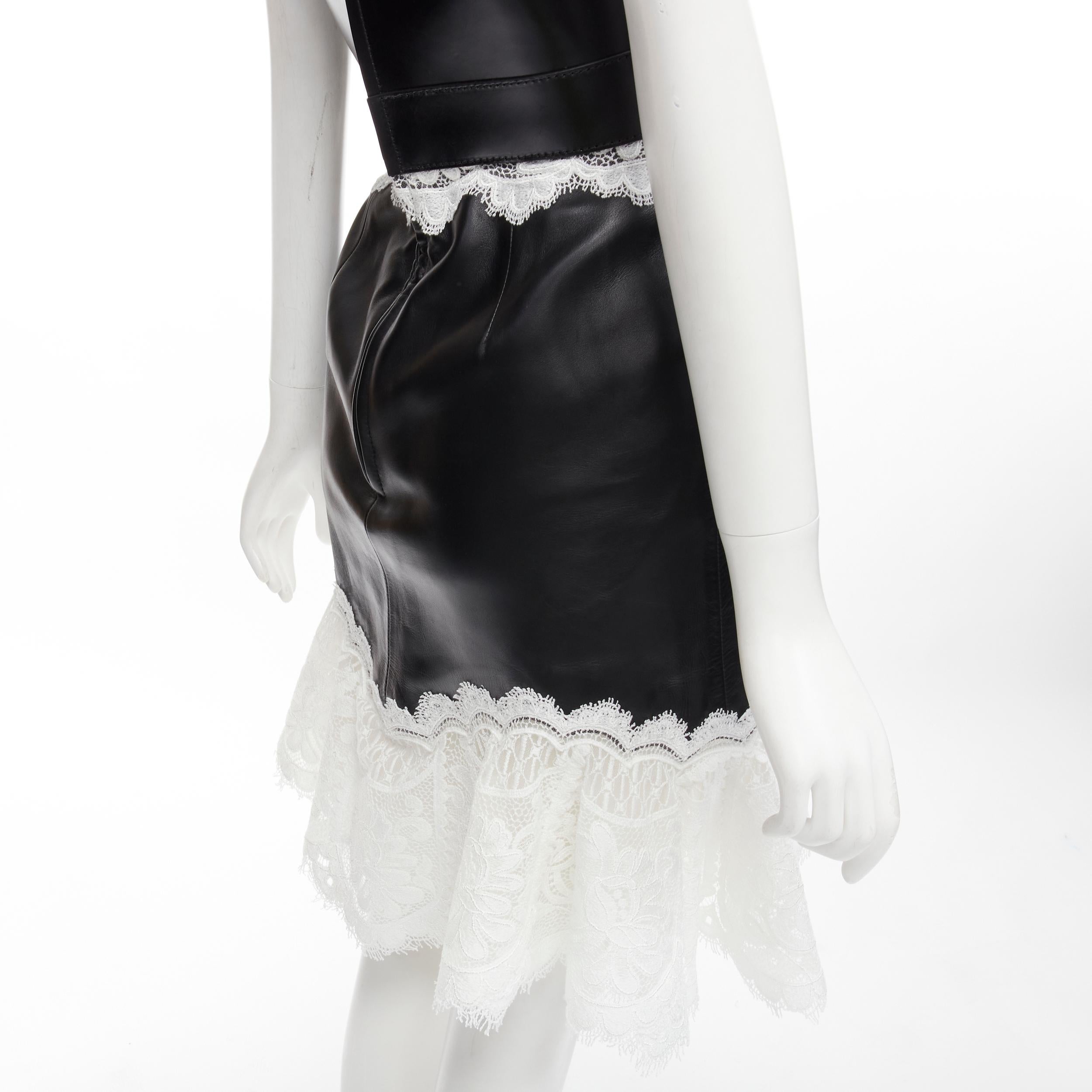 ALEXANDER MCQUEEN 2020 Runway black leather bustier white lace dress IT38 S For Sale 4