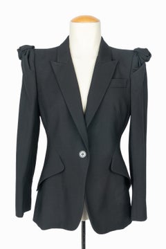 Alexander McQueen 2020
s jacket