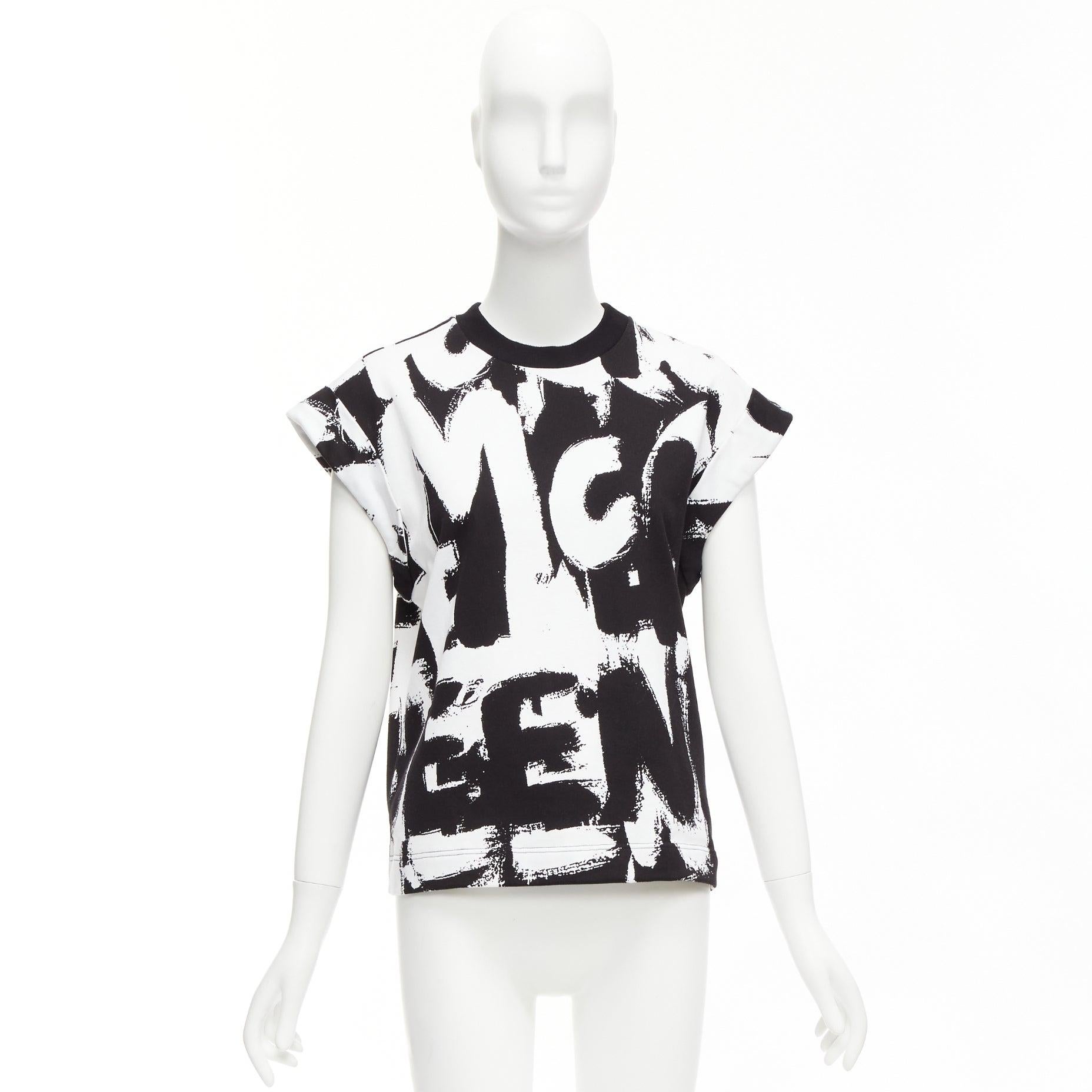 ALEXANDER MCQUEEN 2021 black white cotton graffiti brush boxy top IT36 XXS For Sale 4