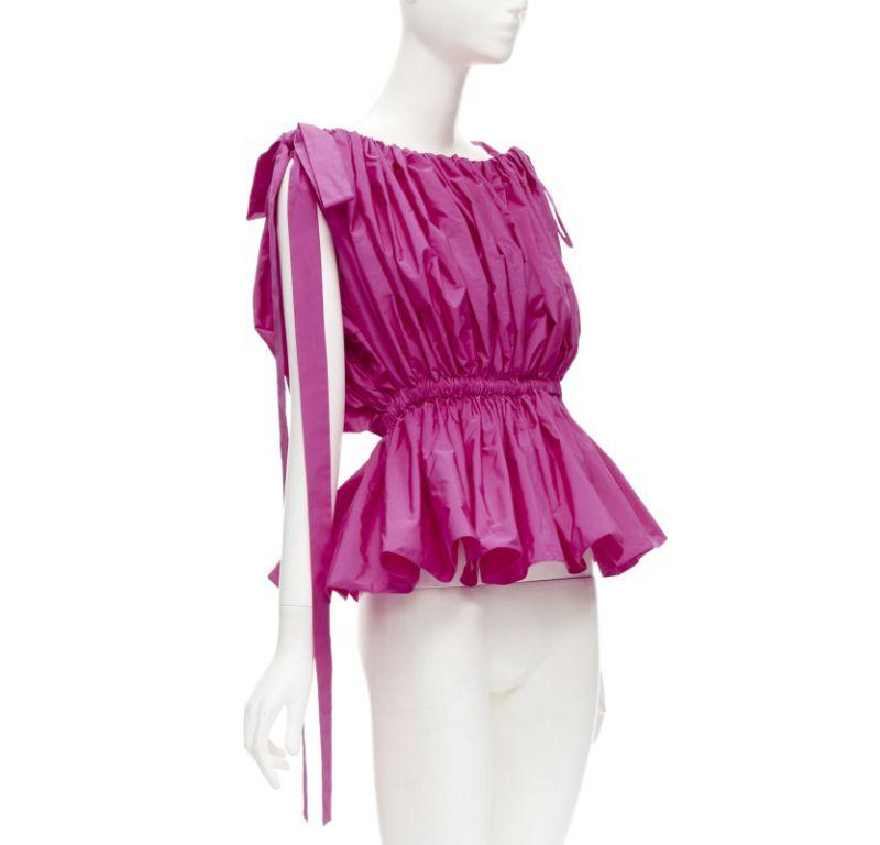 ALEXANDER MCQUEEN 2021 fuschia pink crinkled bow tie shoulder peplum top IT38 XS In Excellent Condition For Sale In Hong Kong, NT