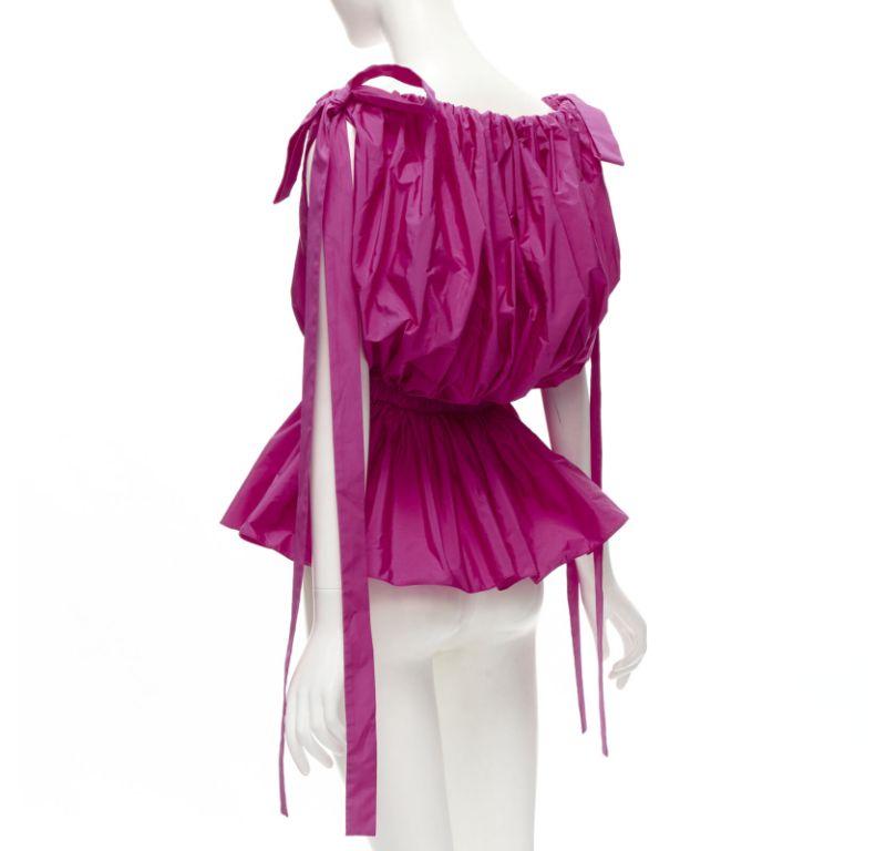 ALEXANDER MCQUEEN 2021 fuschia pink crinkled bow tie shoulder peplum top IT38 XS For Sale 2