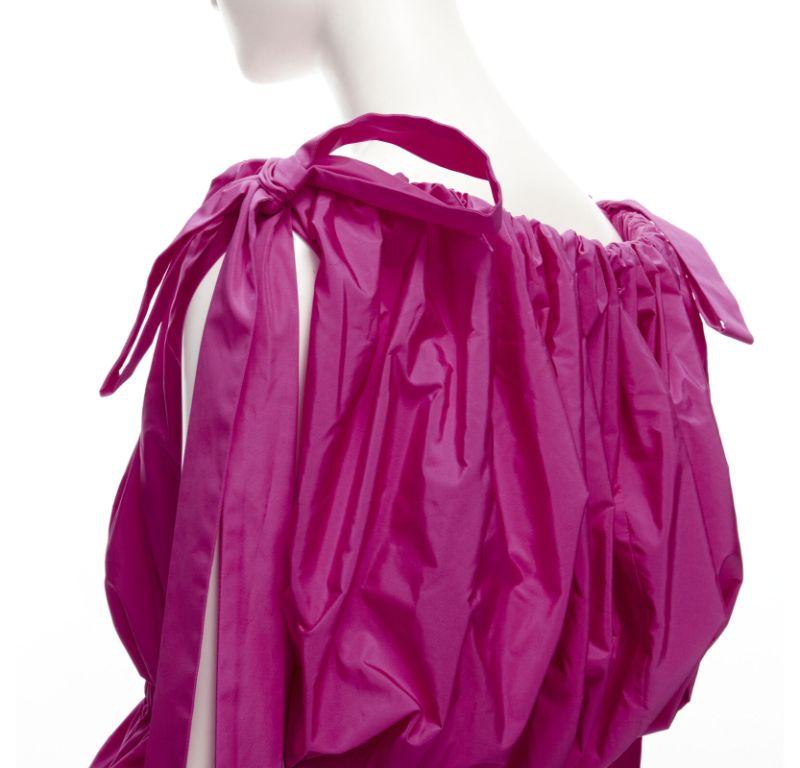 ALEXANDER MCQUEEN 2021 fuschia pink crinkled bow tie shoulder peplum top IT38 XS For Sale 3