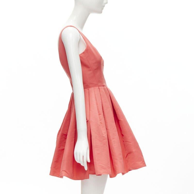 ALEXANDER MCQUEEN 2021 pink taffeta zip front fit flared dress IT38 S In New Condition For Sale In Hong Kong, NT