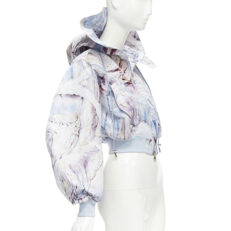 Gris ALEXANDER MCQUEEN Bomber à capuche courte style battant William Blake 2021 IT36 XS en vente
