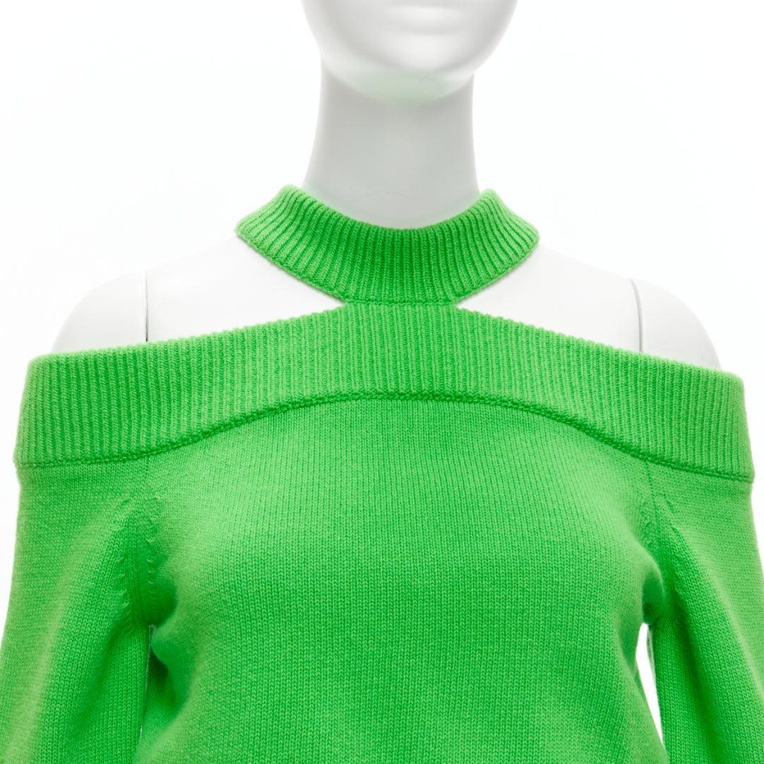 ALEXANDER MCQUEEN 2022 100% wool cold shoulder black lattice seam sweater S For Sale 2