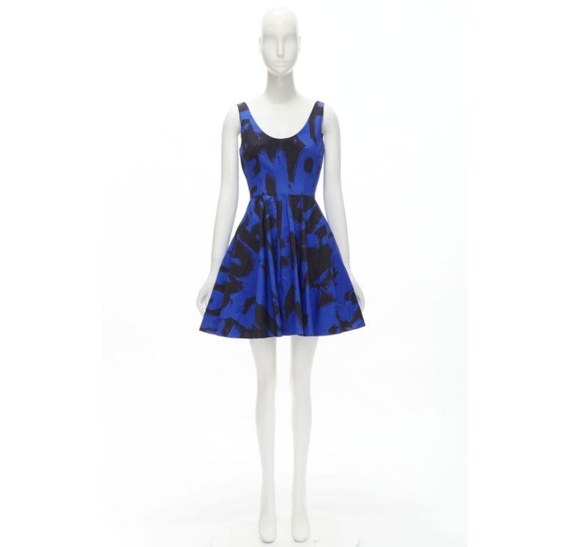 ALEXANDER MCQUEEN 2022 black blue abstract print fit flared scoop dress It38 S For Sale 5