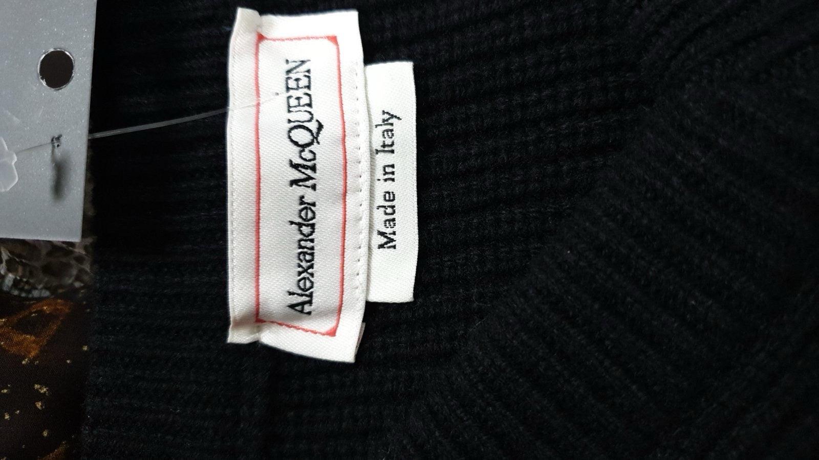 Alexander McQueen 2022 black logo beads embellished peplum ribbed Sweater Sz.S Pour femmes en vente