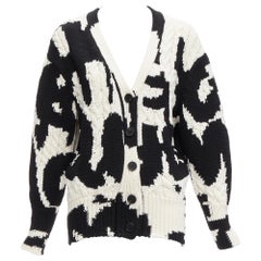 Alexander McQueen 2022 Cardigan in lana intarsiato con logo graffiti bianco e nero XS